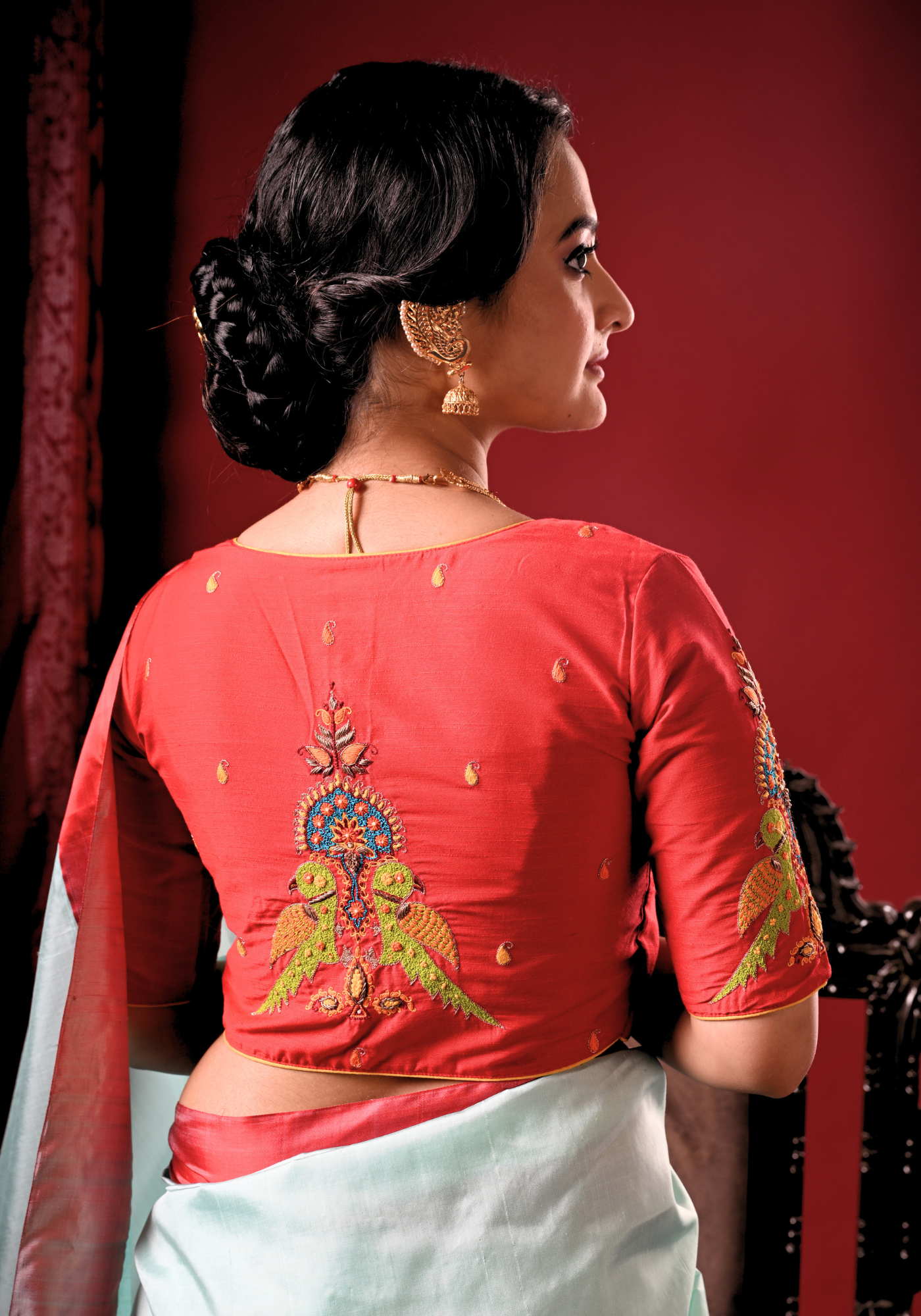 LAAL JORA TIYA BLOUSE