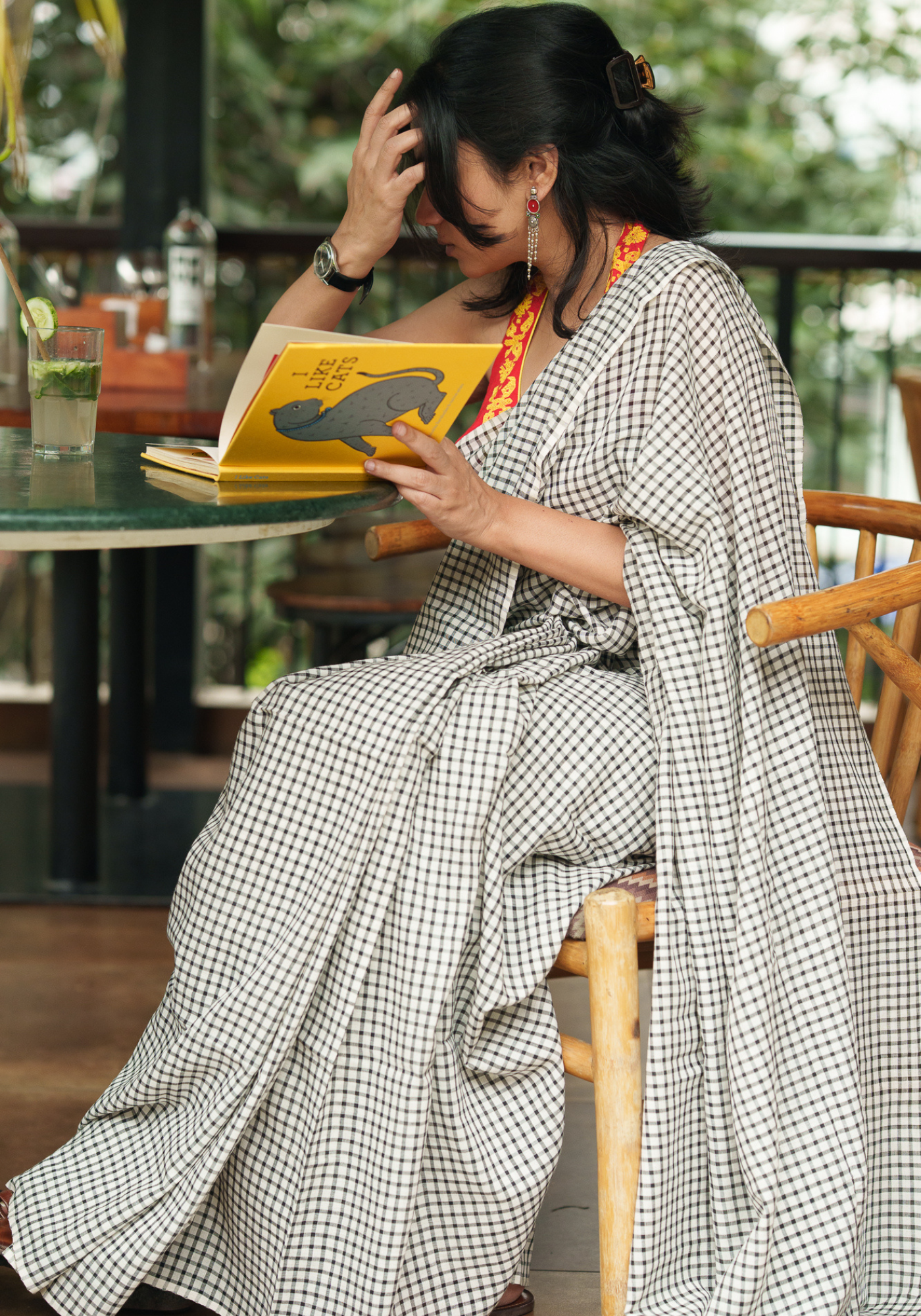 SHADA KALO CHECK SAREE