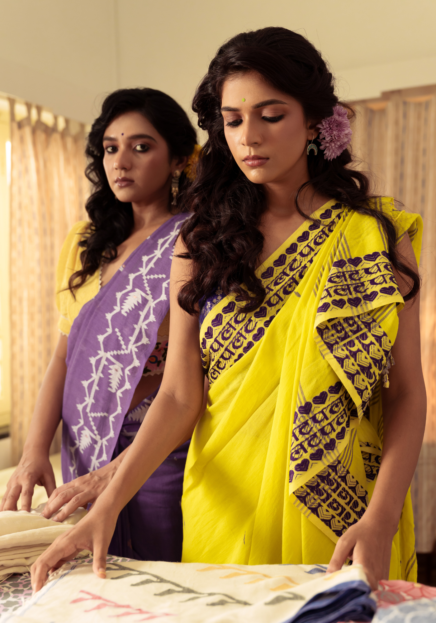 JAMUNI SLEEVELESS BROCADE BLOUSE