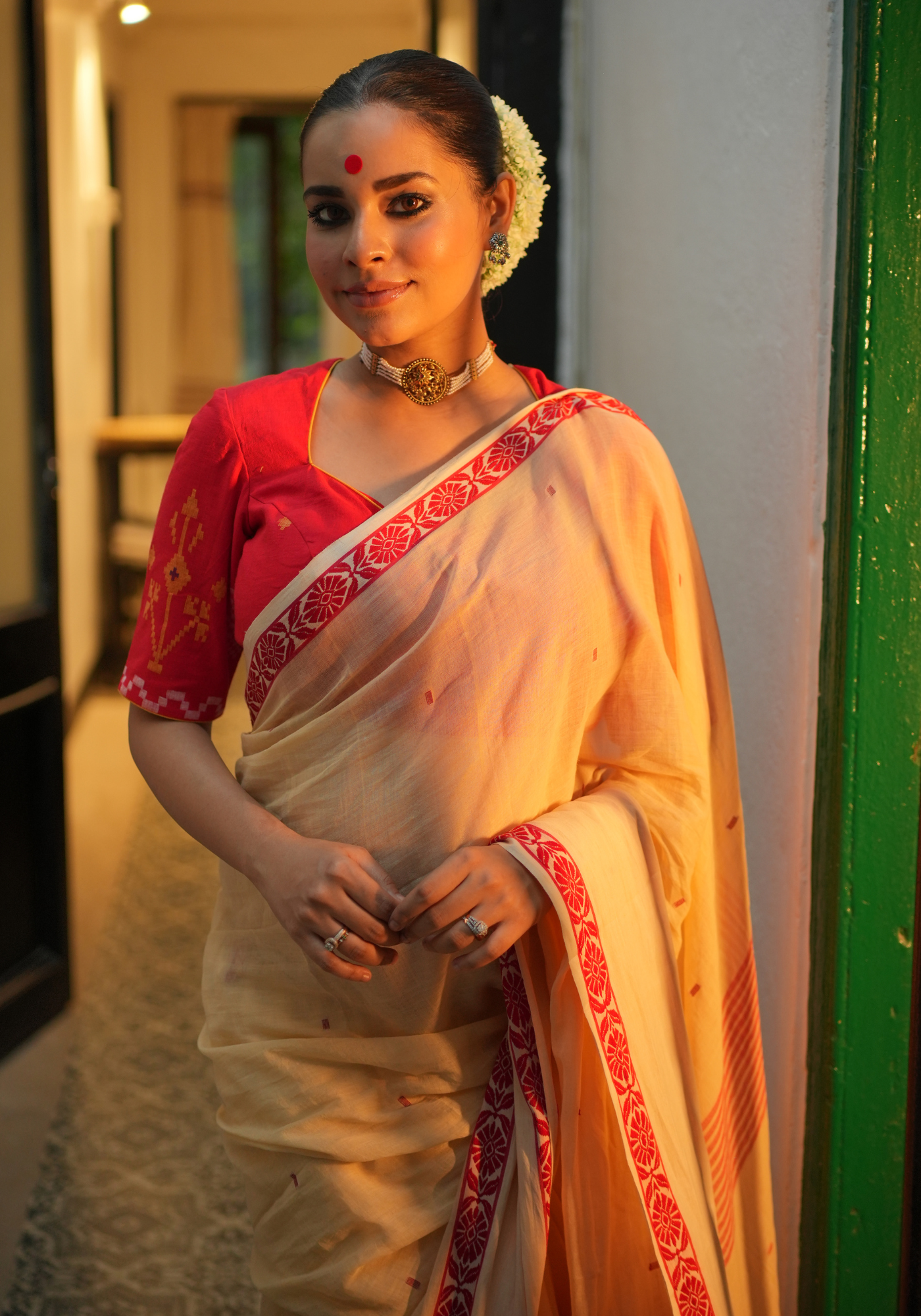LAAL MOYUR PITH KATA BLOUSE