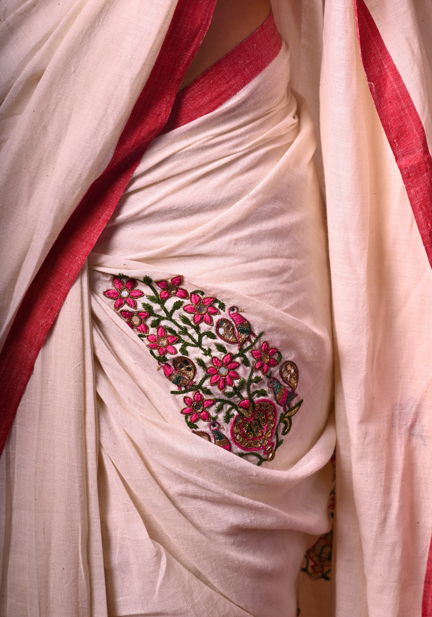SHUKH SHAREE SAREE