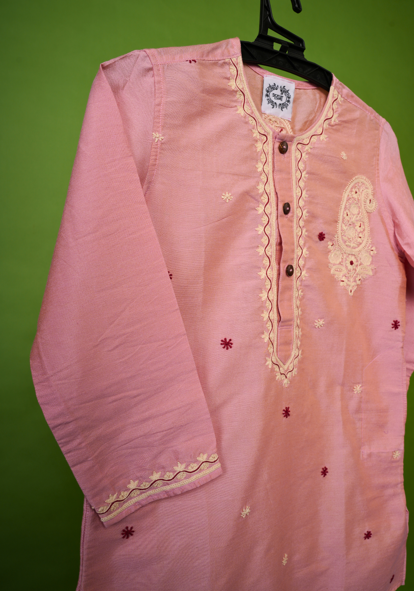 DUDHEY AALTA PAISLEY KURTA DHUTI SET