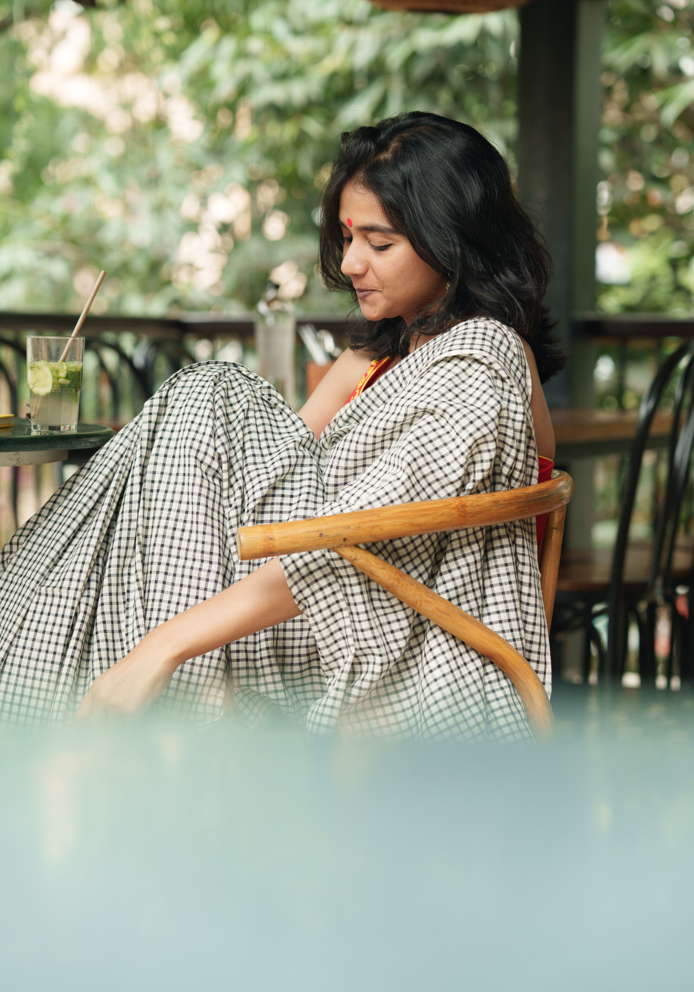 SHADA KALO CHECK SAREE