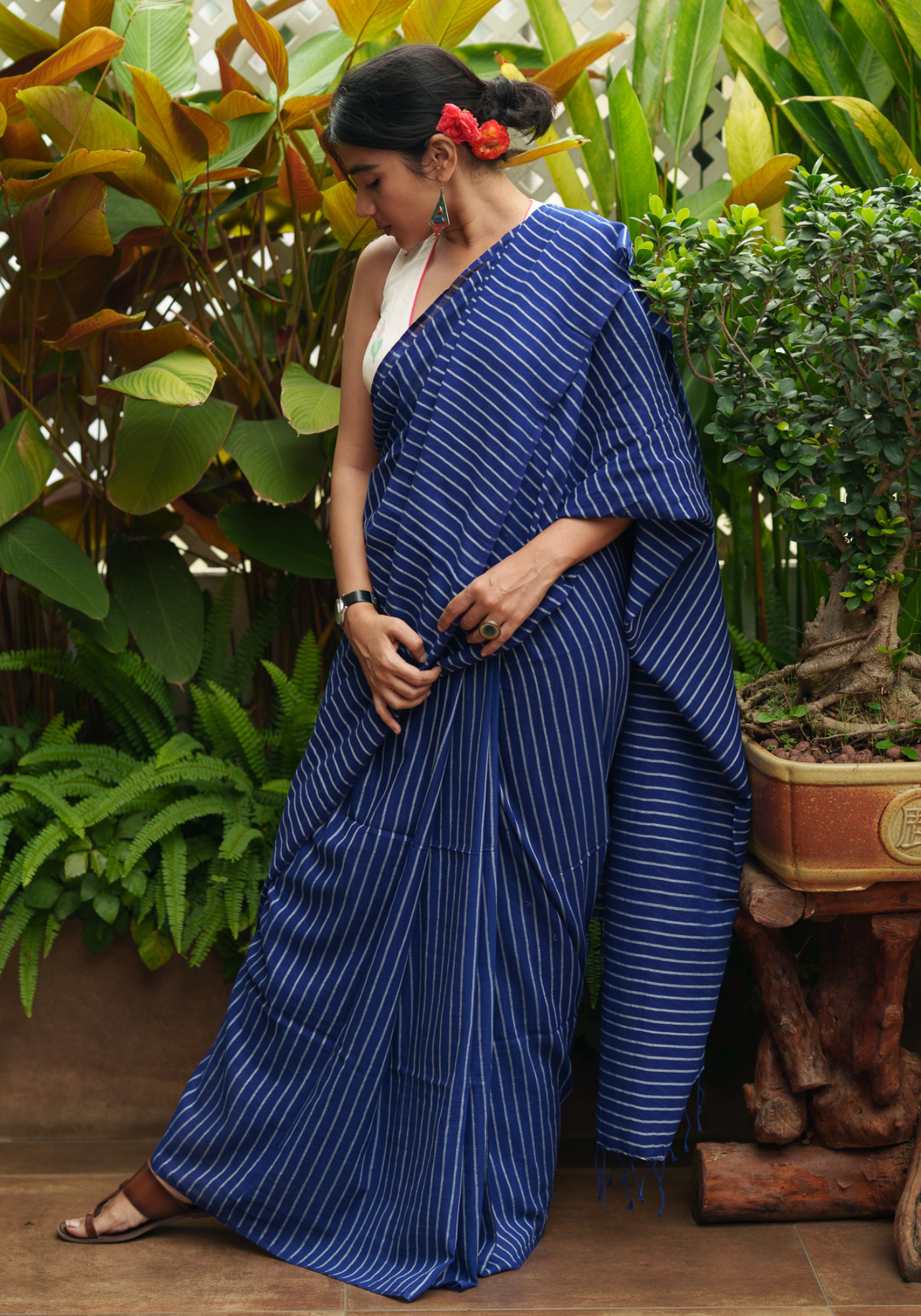 NEEL SHADA DORA KATA SAREE