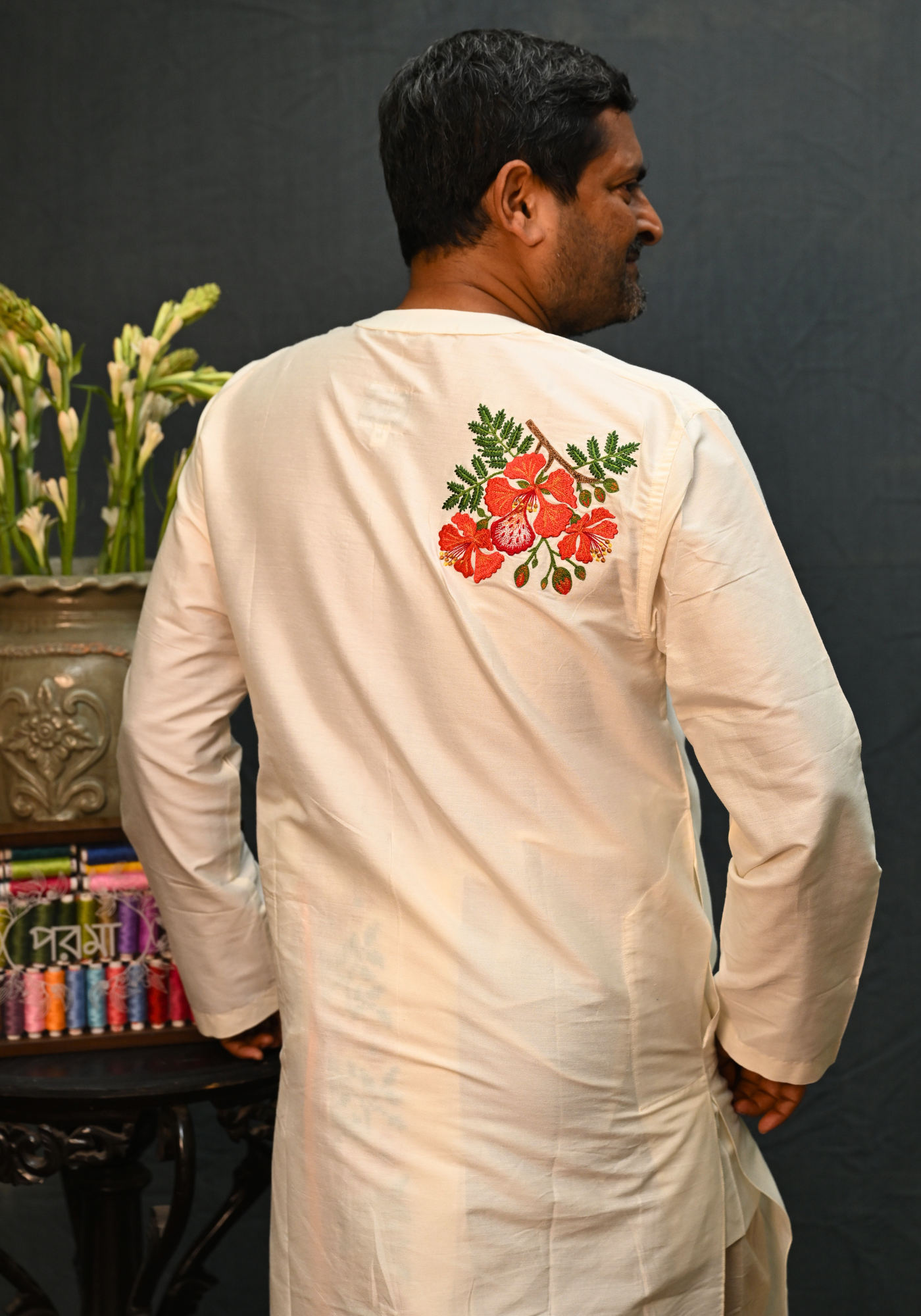 KRISHNACHURA KURTA