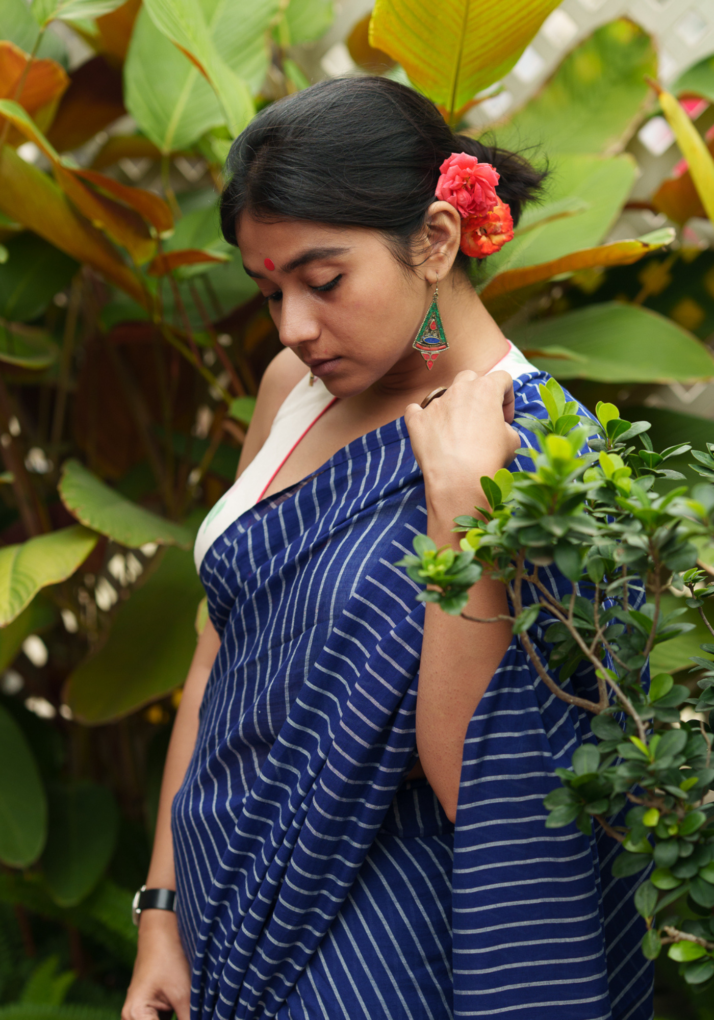 NEEL SHADA DORA KATA SAREE