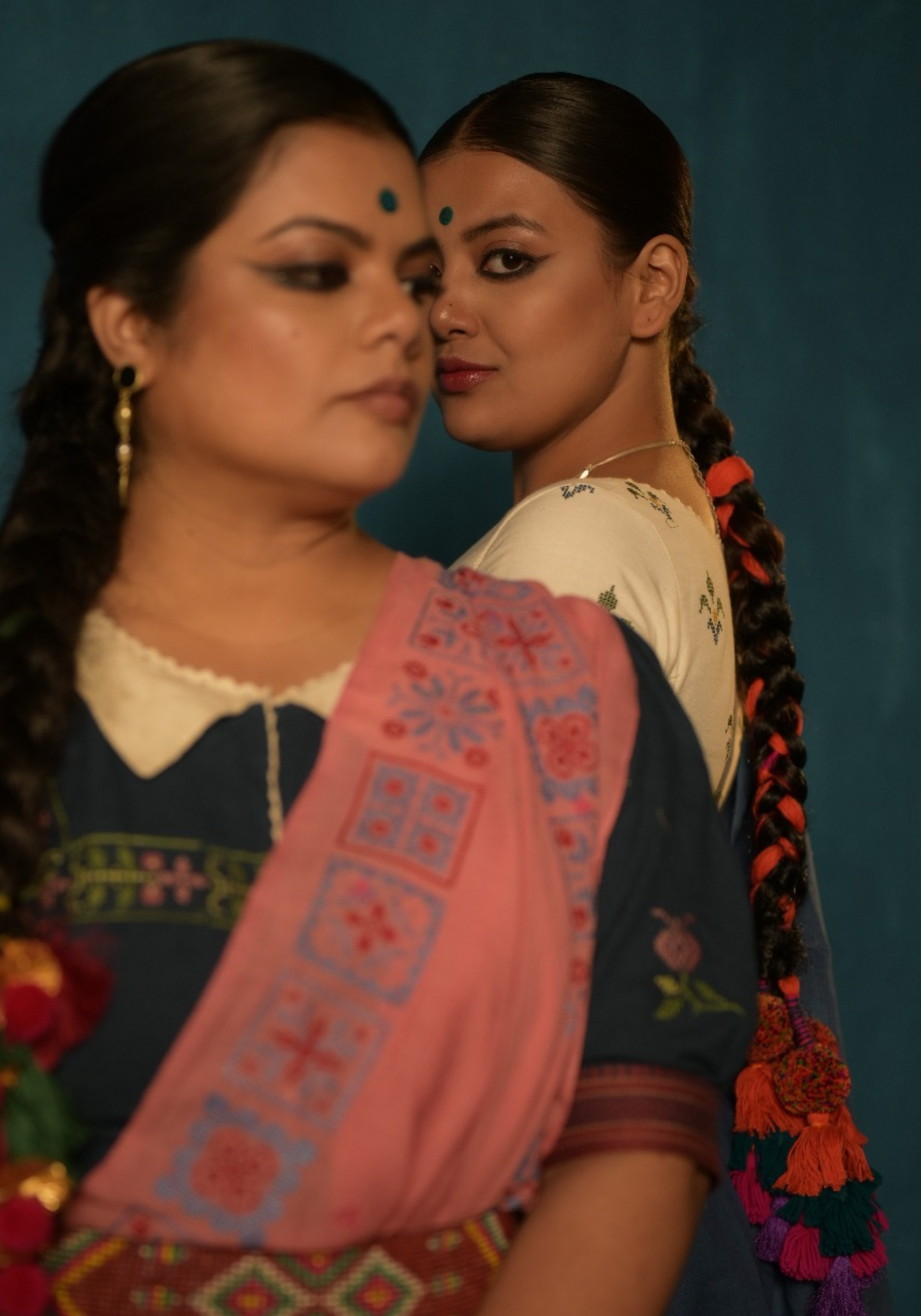 NEEL PHOOLER BAGAN BLOUSE