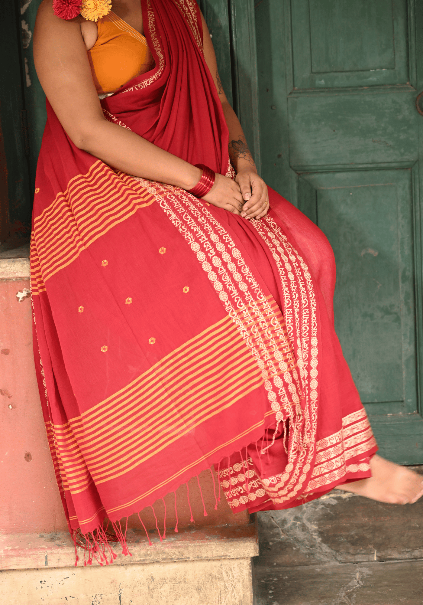 BAJLO TOMAR AALOR BENU SAREE (SHANTIPURI)