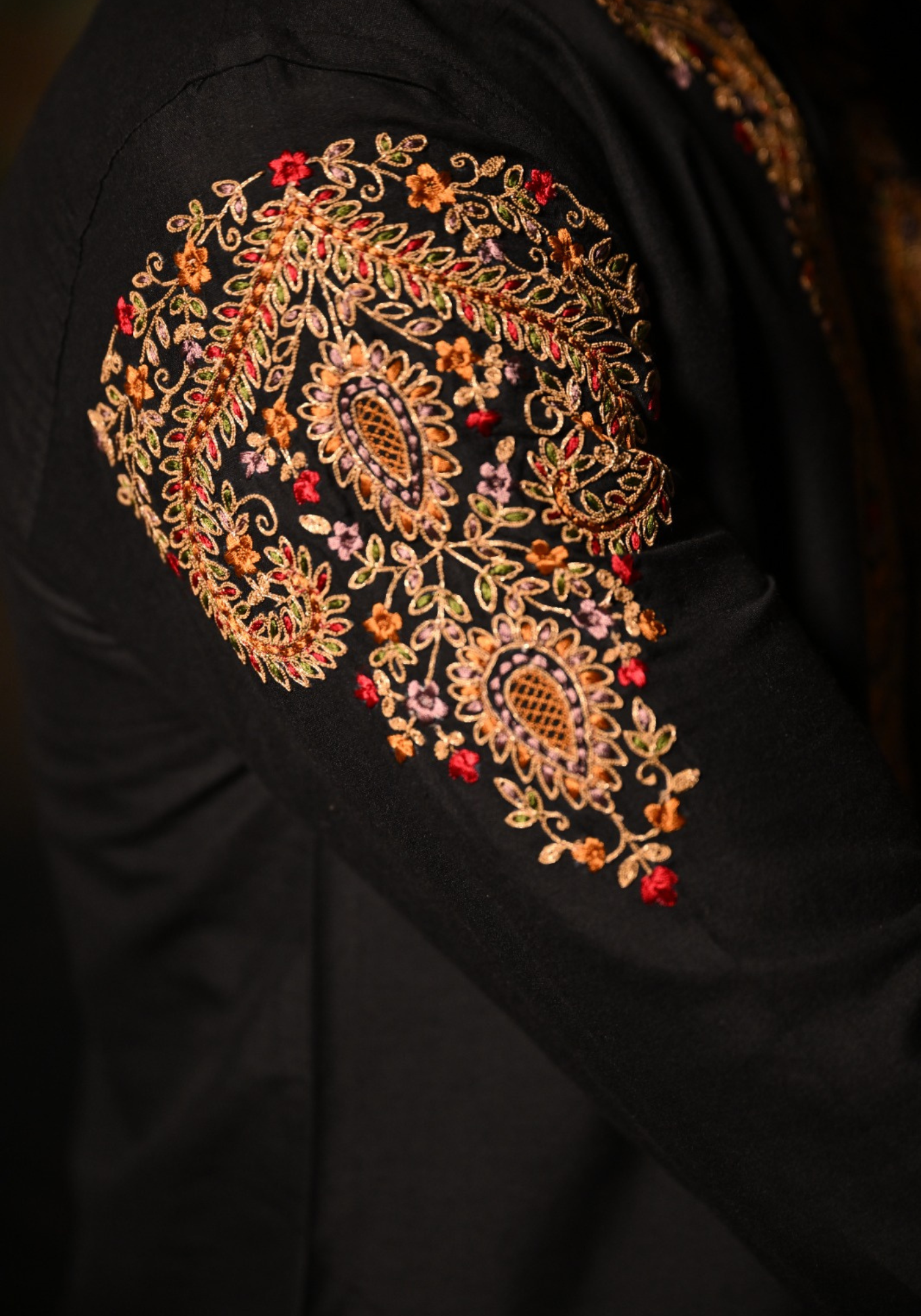 KASHMIRI SHAWL MOTIF BLACK KURTA