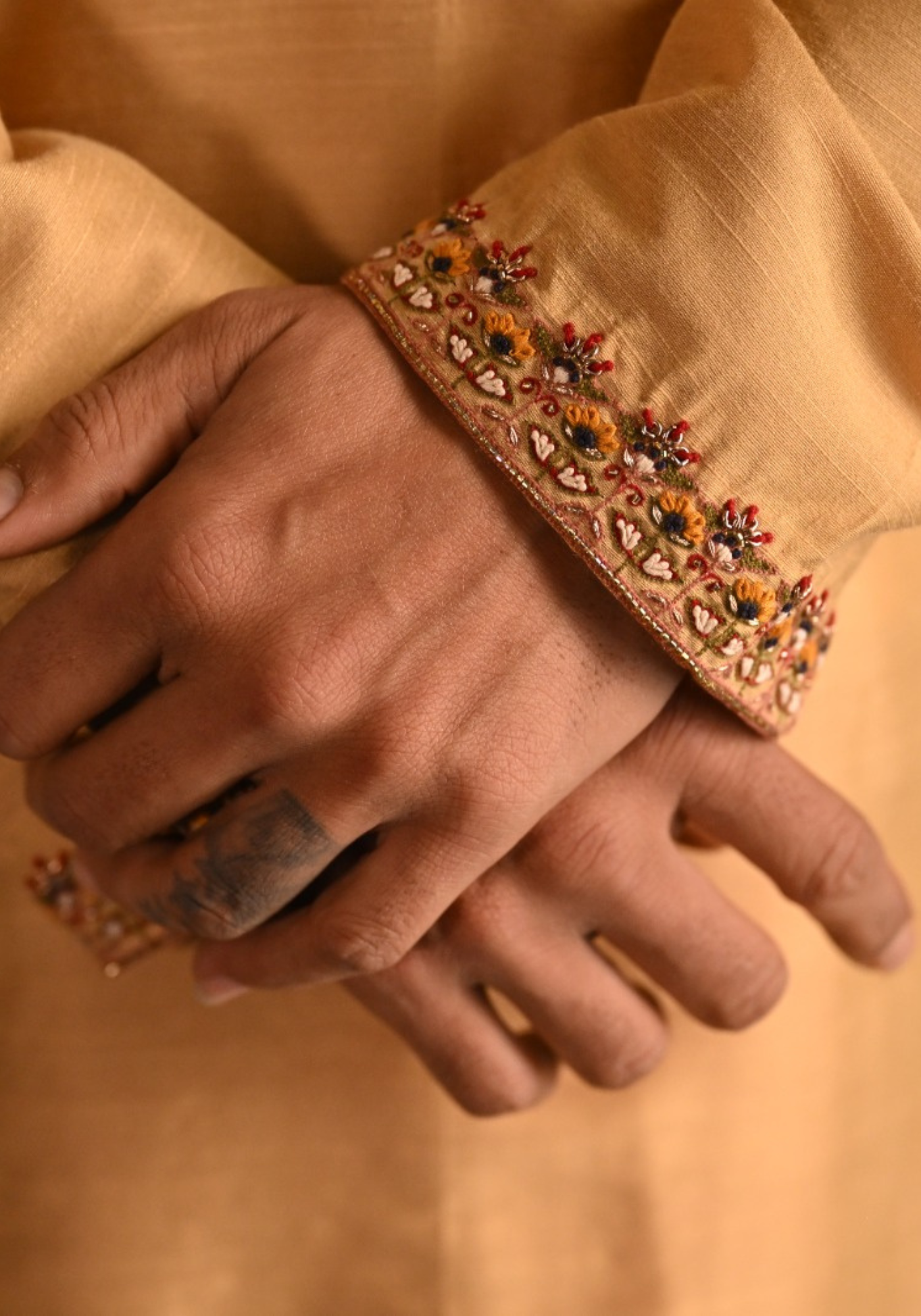 BOUBHAAT CHANDAN KURTA