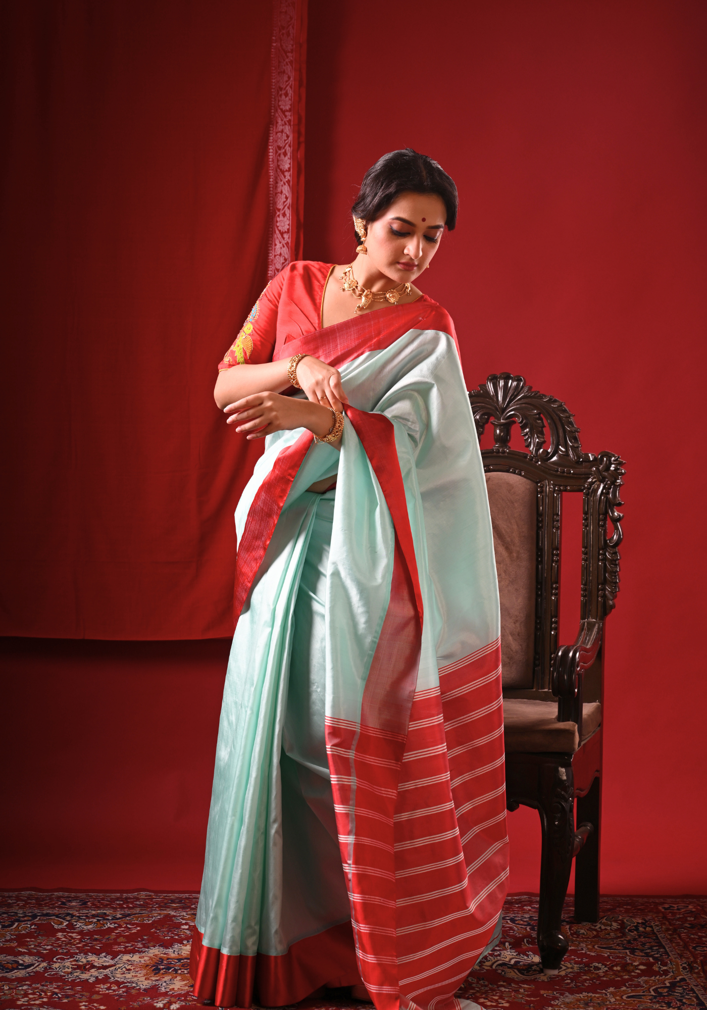 LAAL JORA TIYA BLOUSE