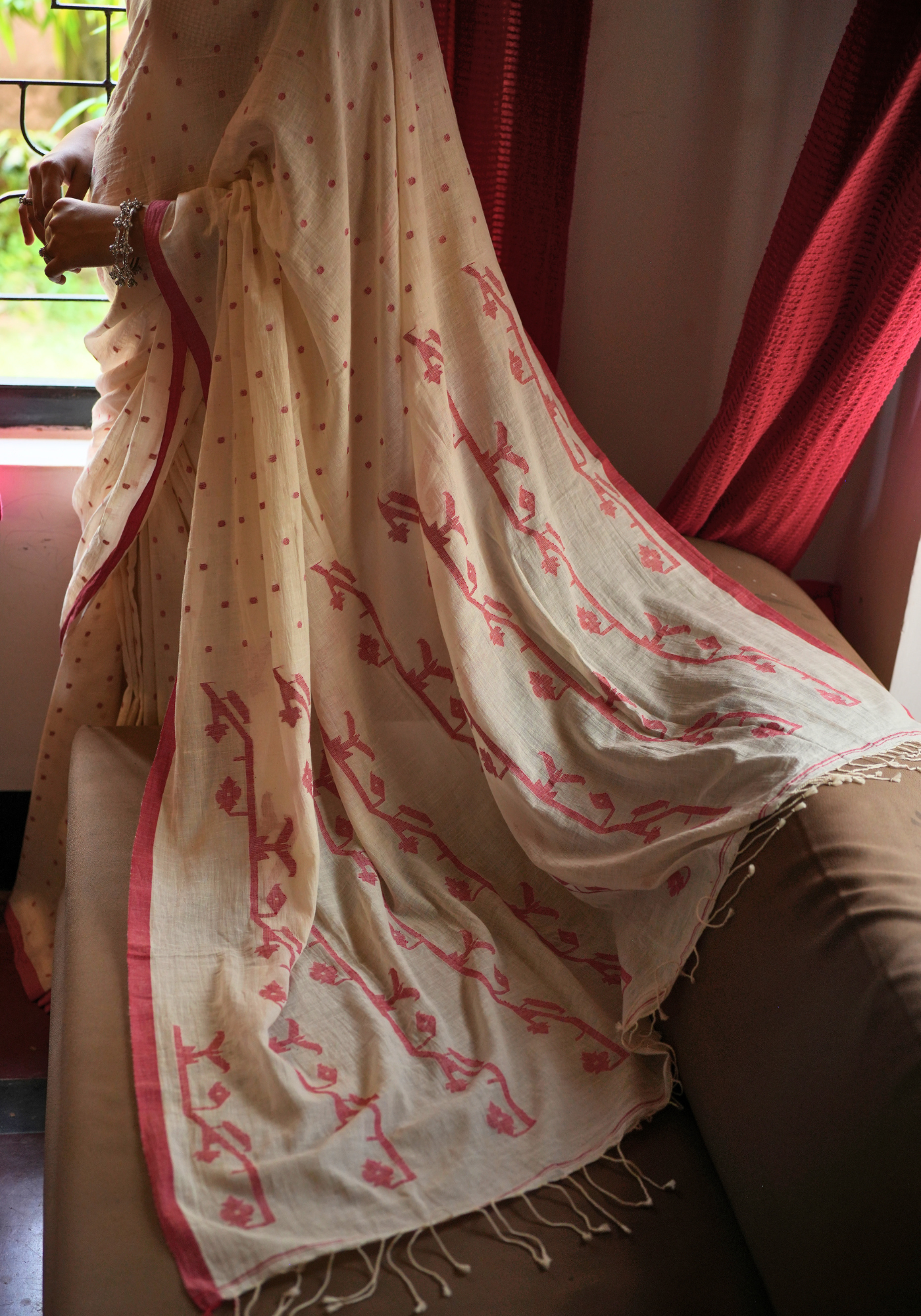 PUJOR HAJAR BUTI JAMDANI SAREE