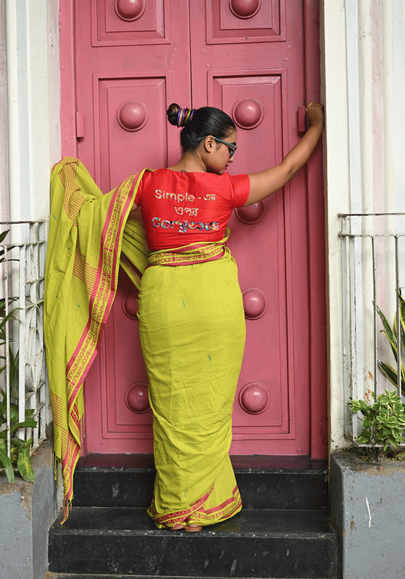 SIMPLE er OPOR GORGEOUS SAREE (SHANTIPURI)