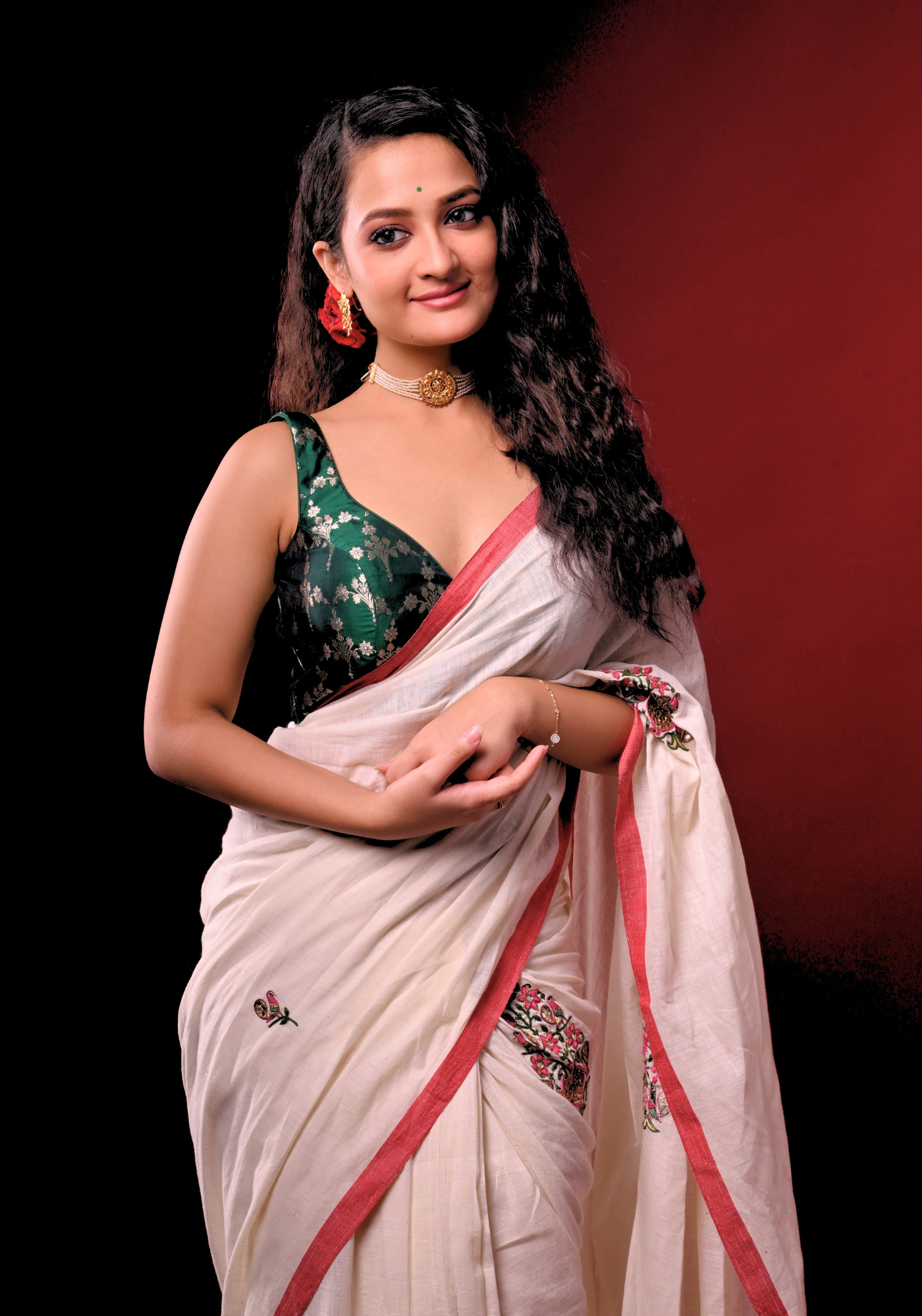 PANNA SLEEVELESS BROCADE BLOUSE