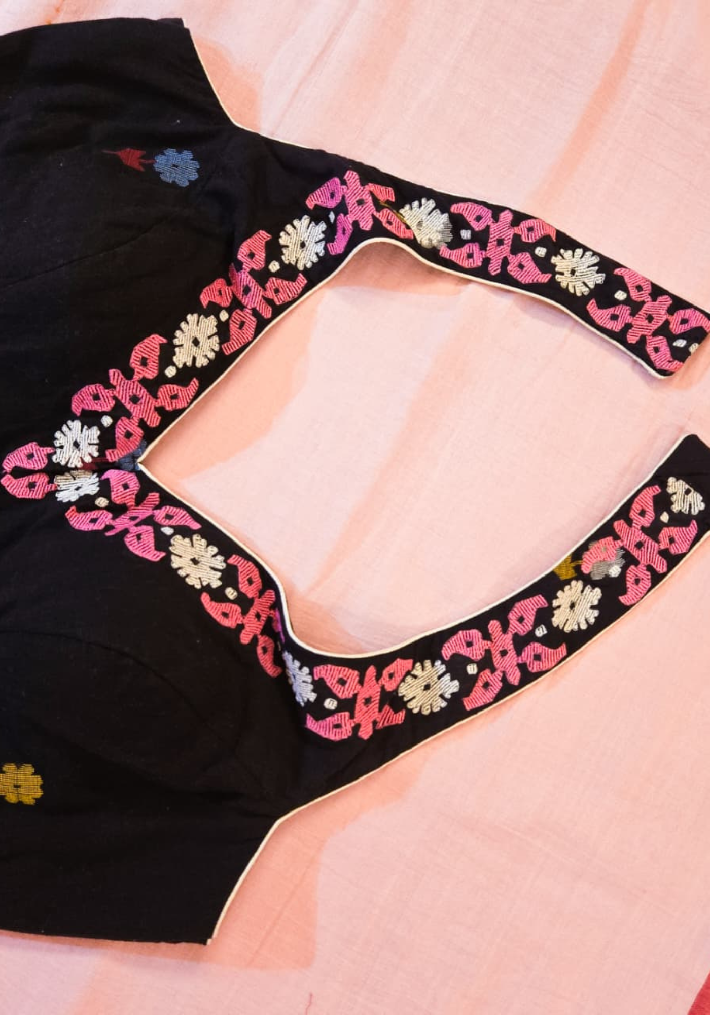 BLACK SONALI JAMDANI HALTER BLOUSE