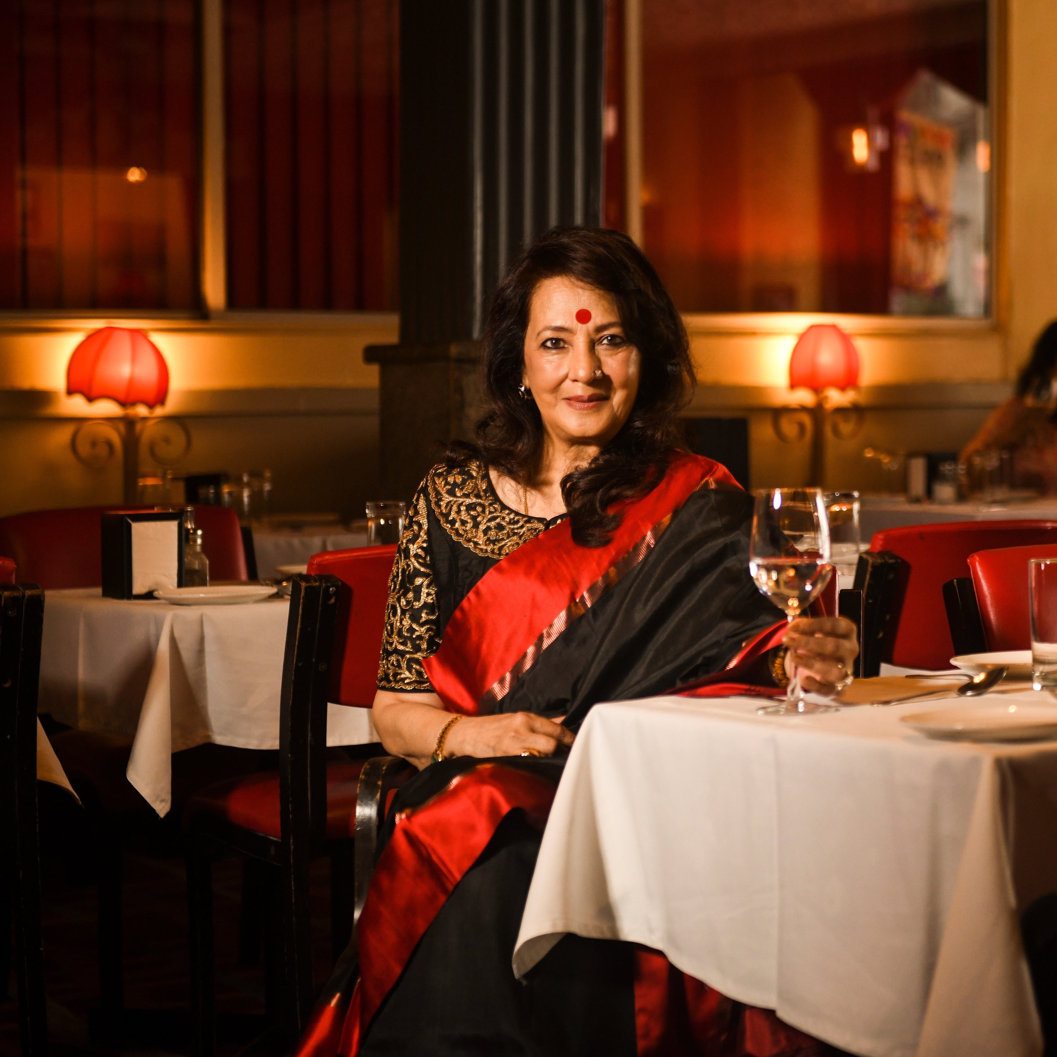 ICED AMERICANO AND ROSES GOROD SAREE