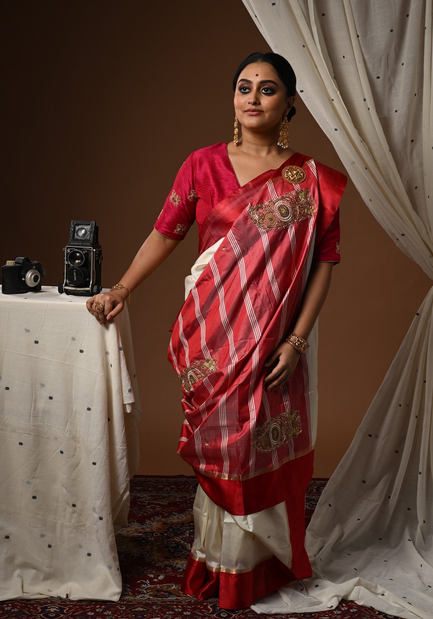 RANI JORA MAYUR BLOUSE