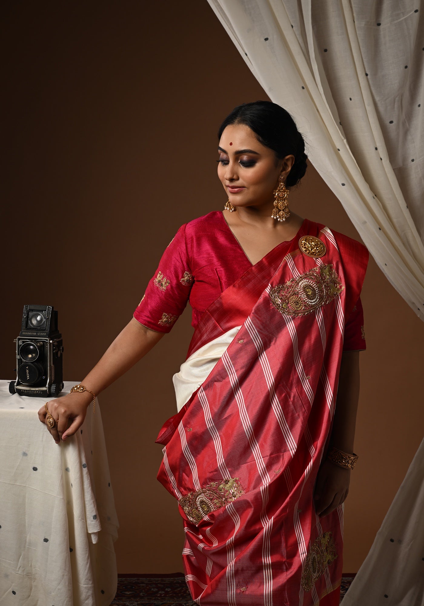 RANI JORA MAYUR BLOUSE