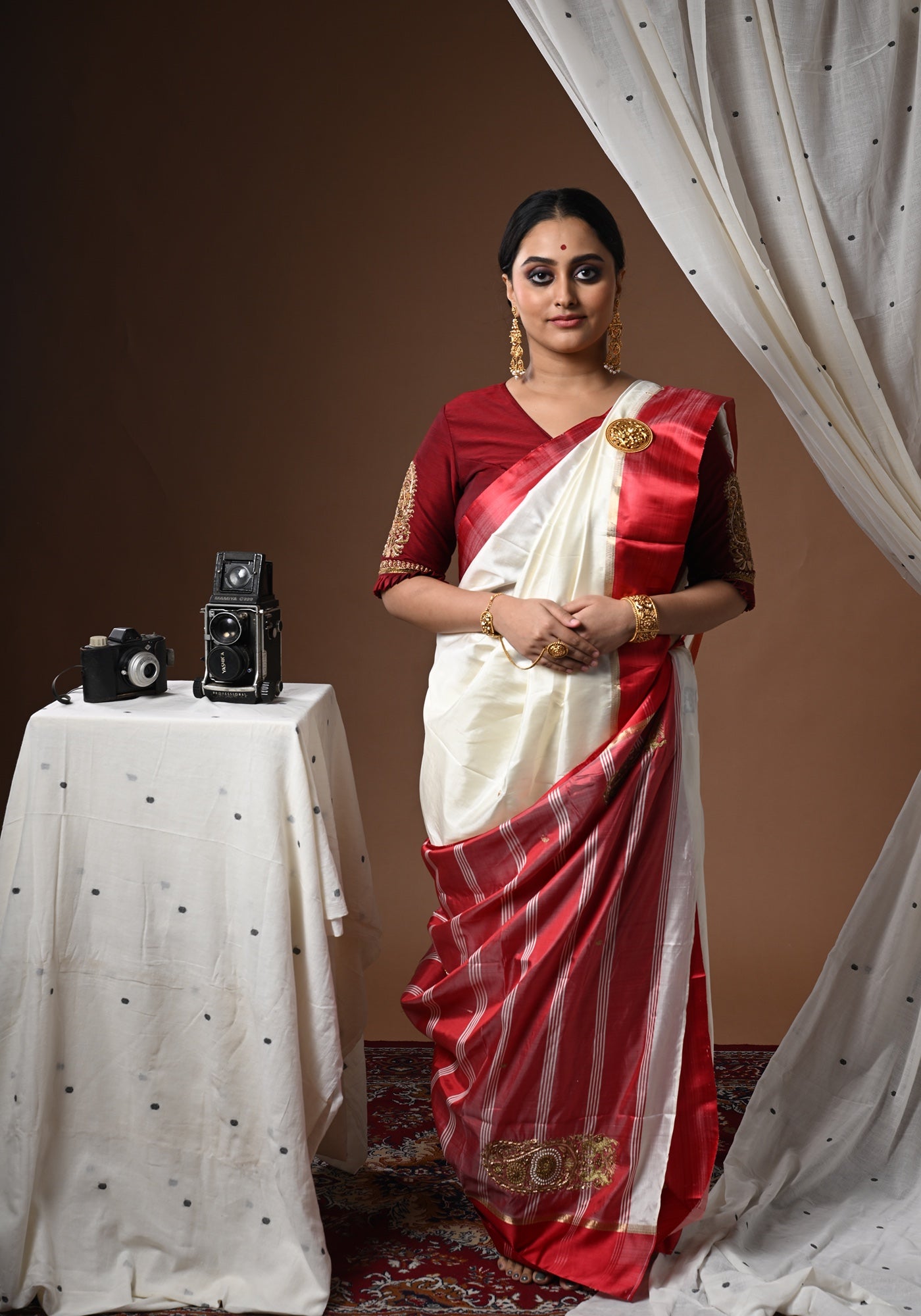 MAROON BALUCHARI DOUBLE KOLKA BLOUSE