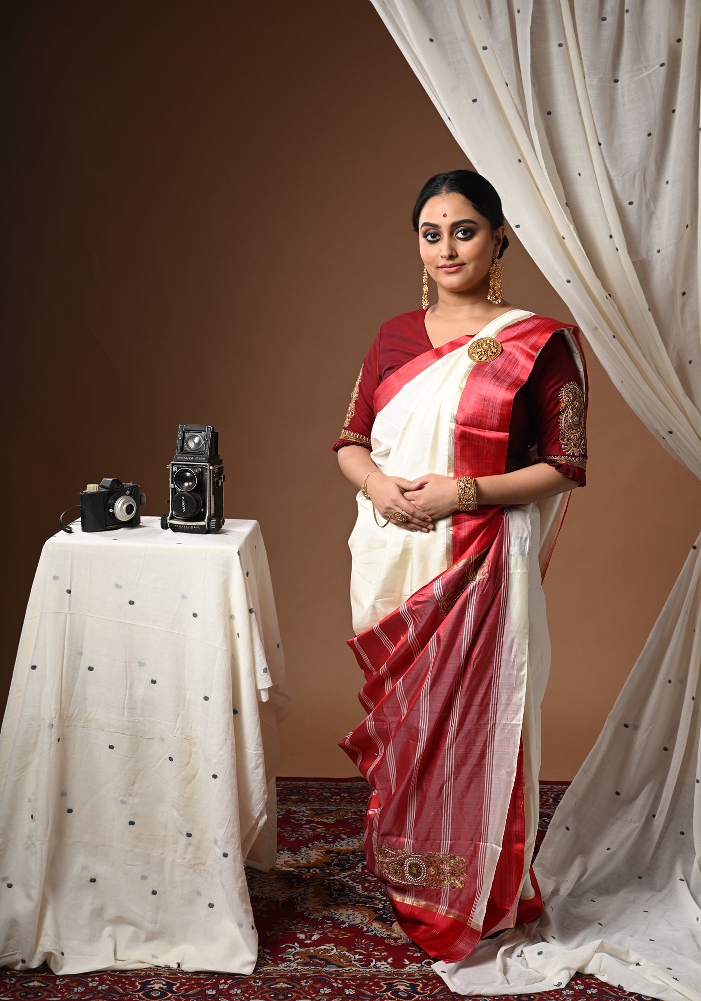 MAROON BALUCHARI DOUBLE KOLKA BLOUSE