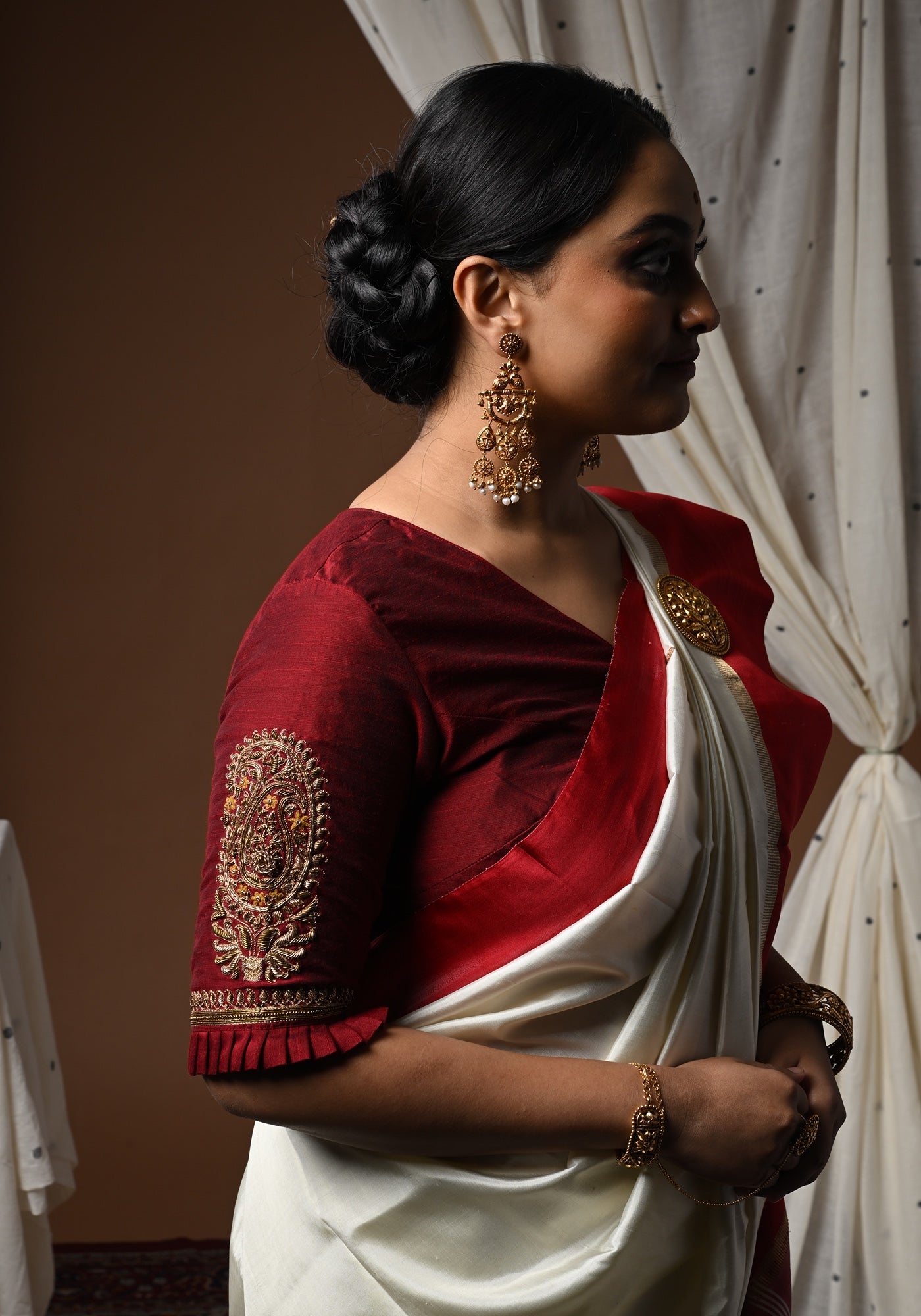 MAROON BALUCHARI DOUBLE KOLKA BLOUSE