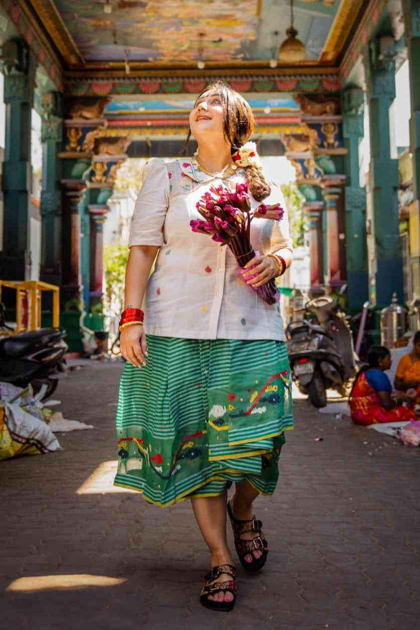 PONDICHERRY GREEN PLEATED SKIRT