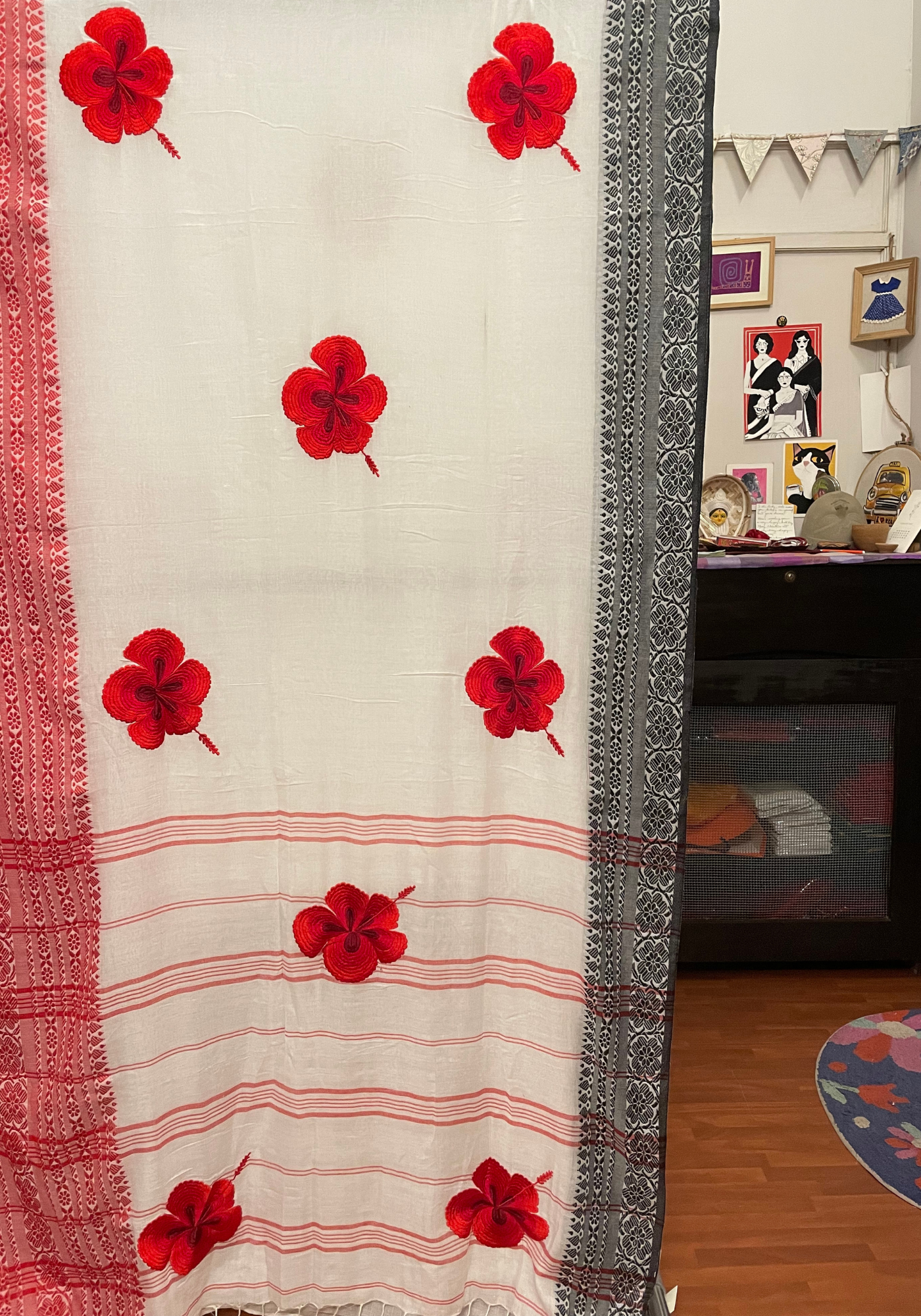 WHITE-RED JABA SAREE