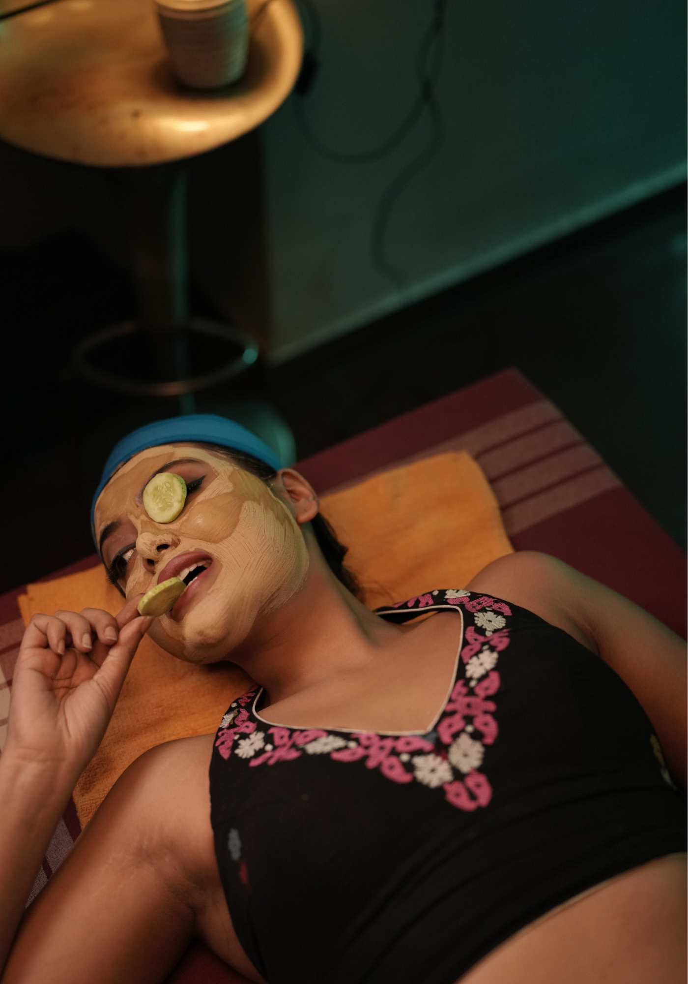 BLACK SONALI JAMDANI HALTER BLOUSE