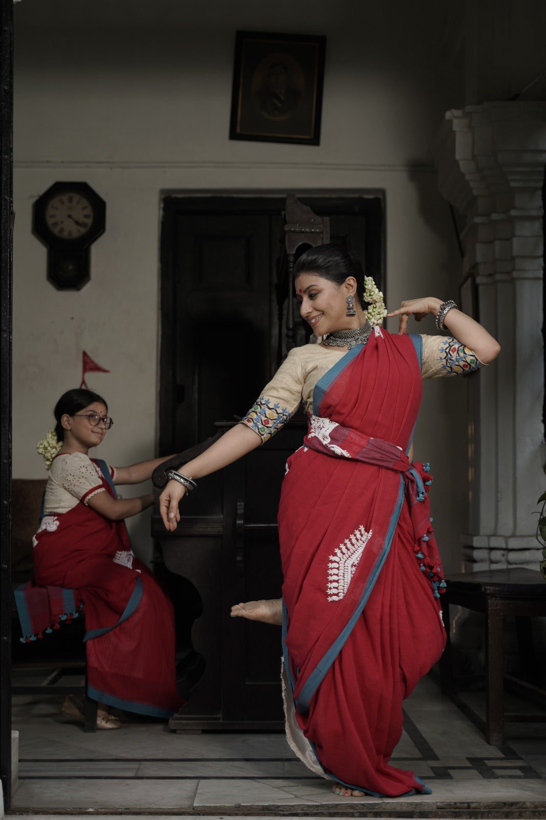 Laal Daaker Saj (Kids)