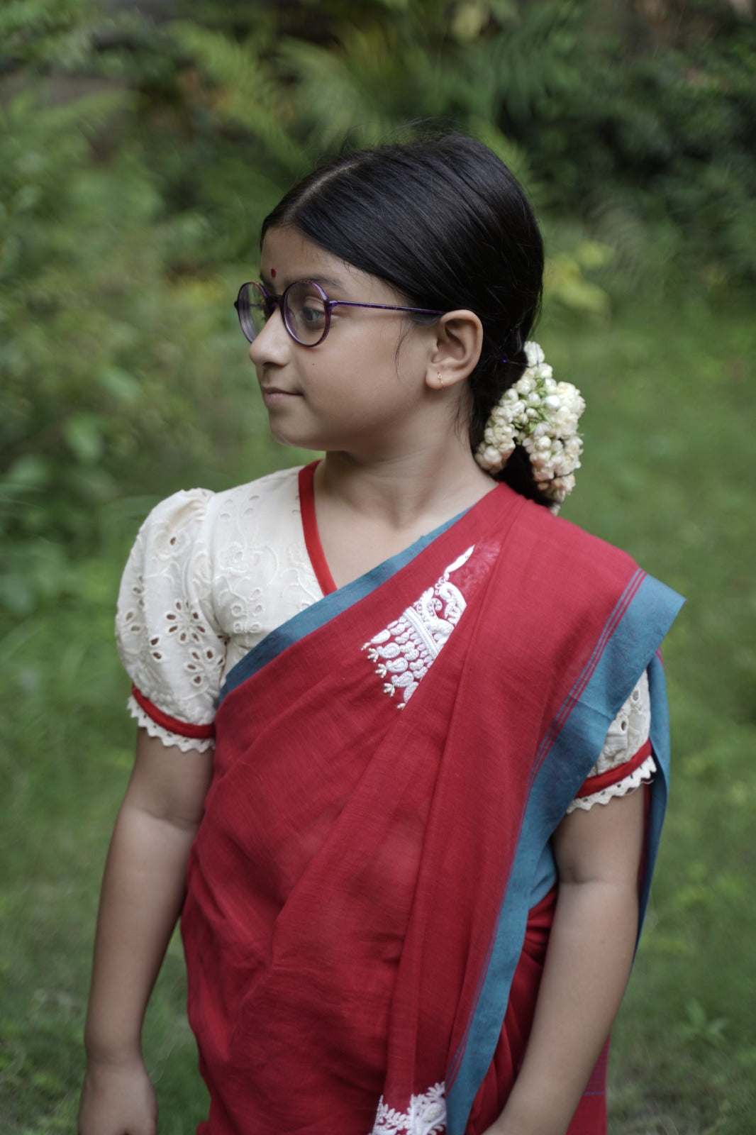Laal Daaker Saj (Kids)