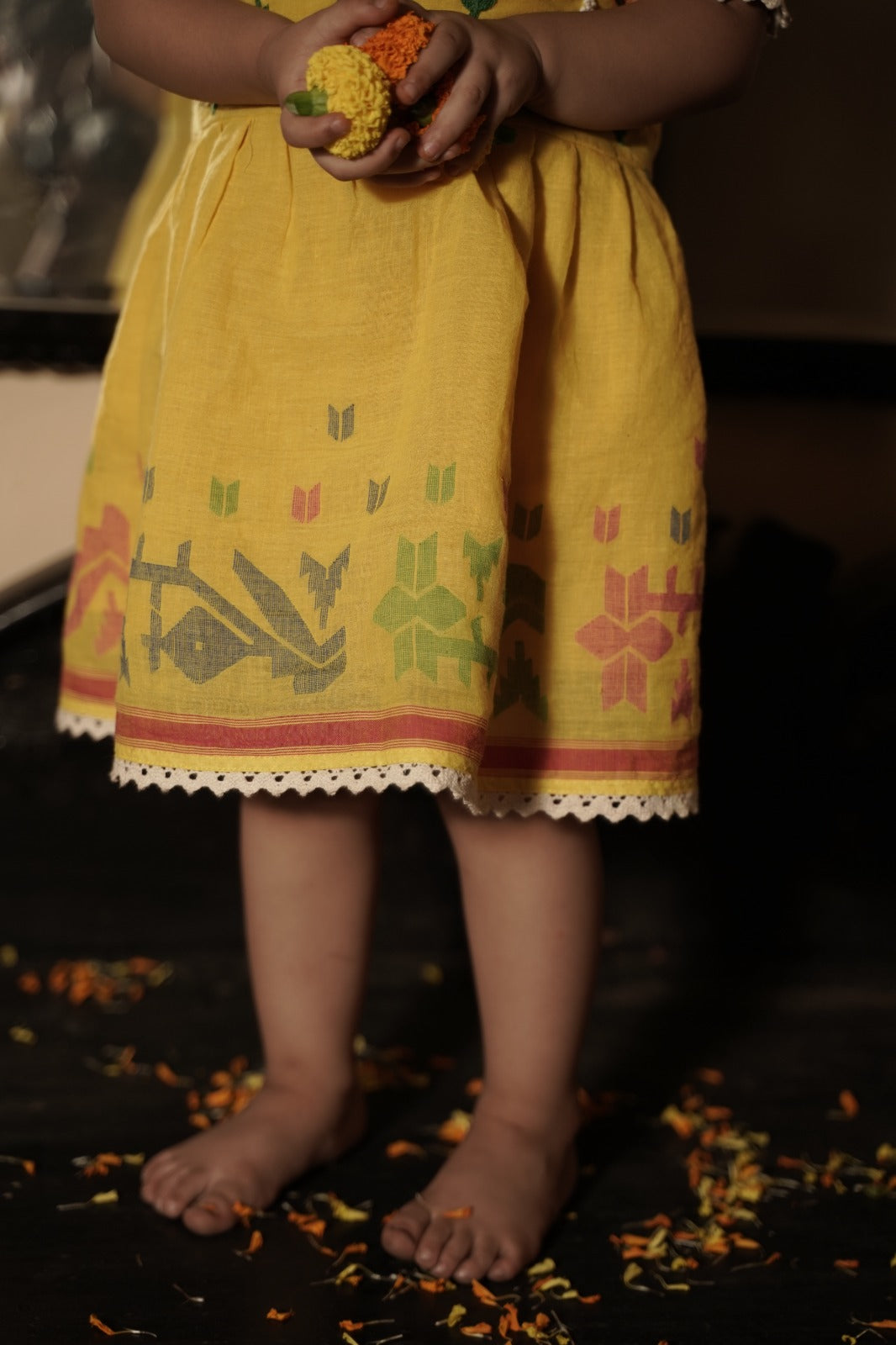 Yellow Bel Phool Jama