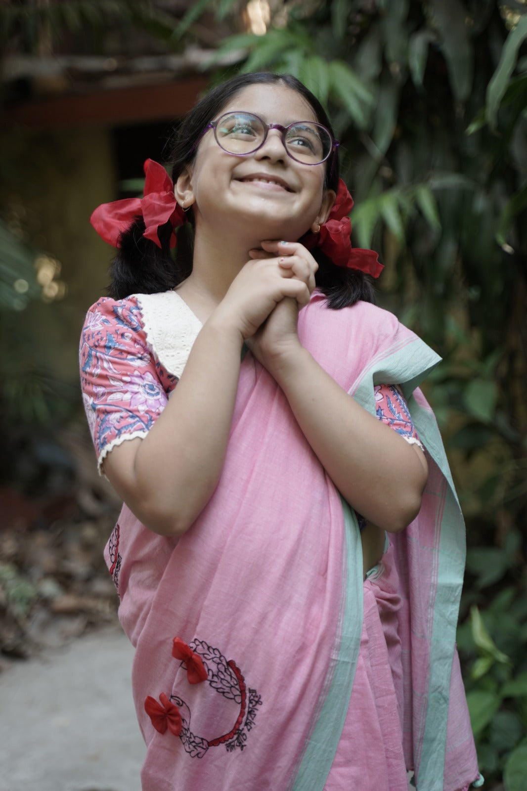 Laal Jhuti Kakatuya (Kids)