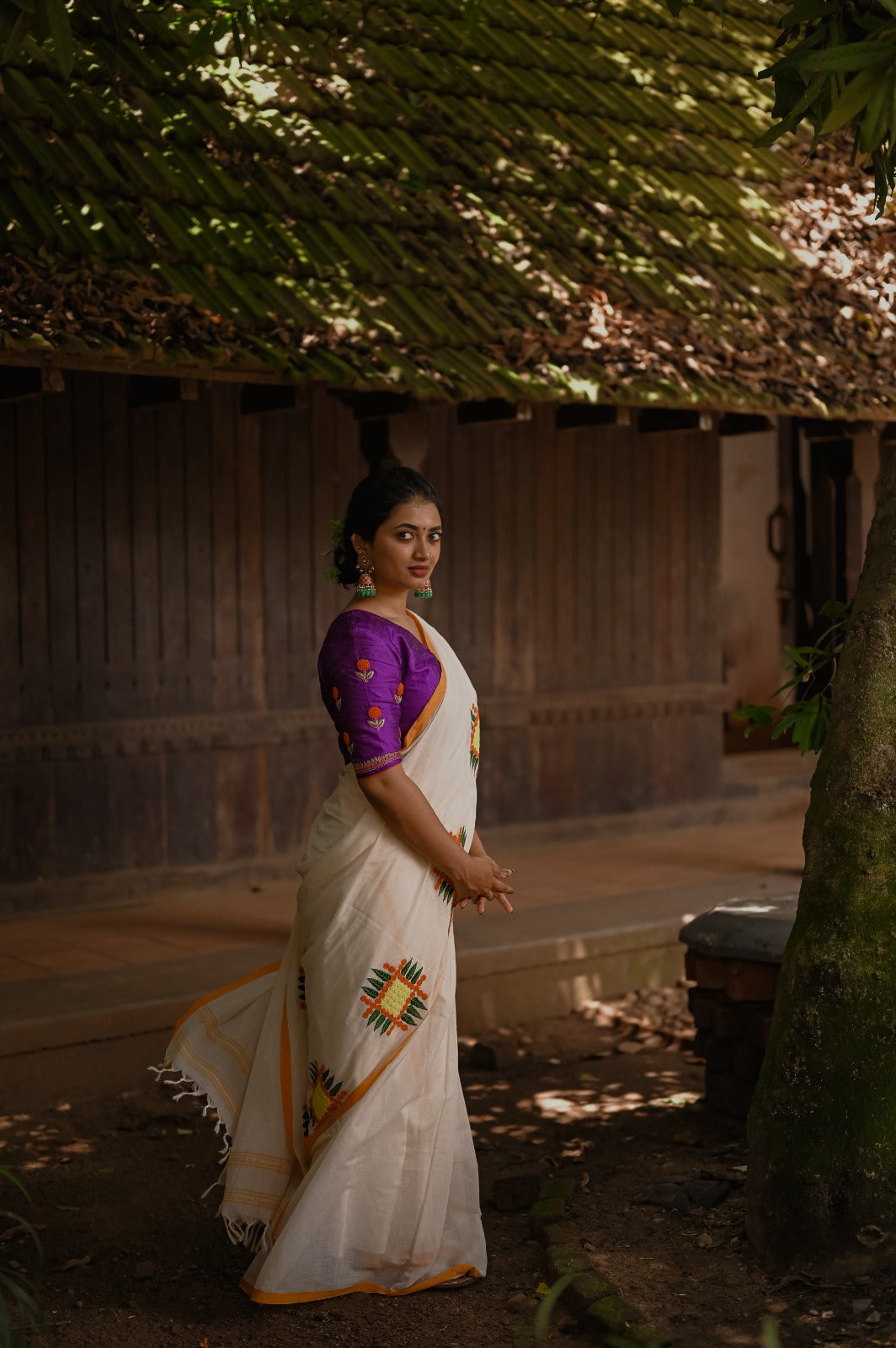ONAM POOKKALAM SAREE