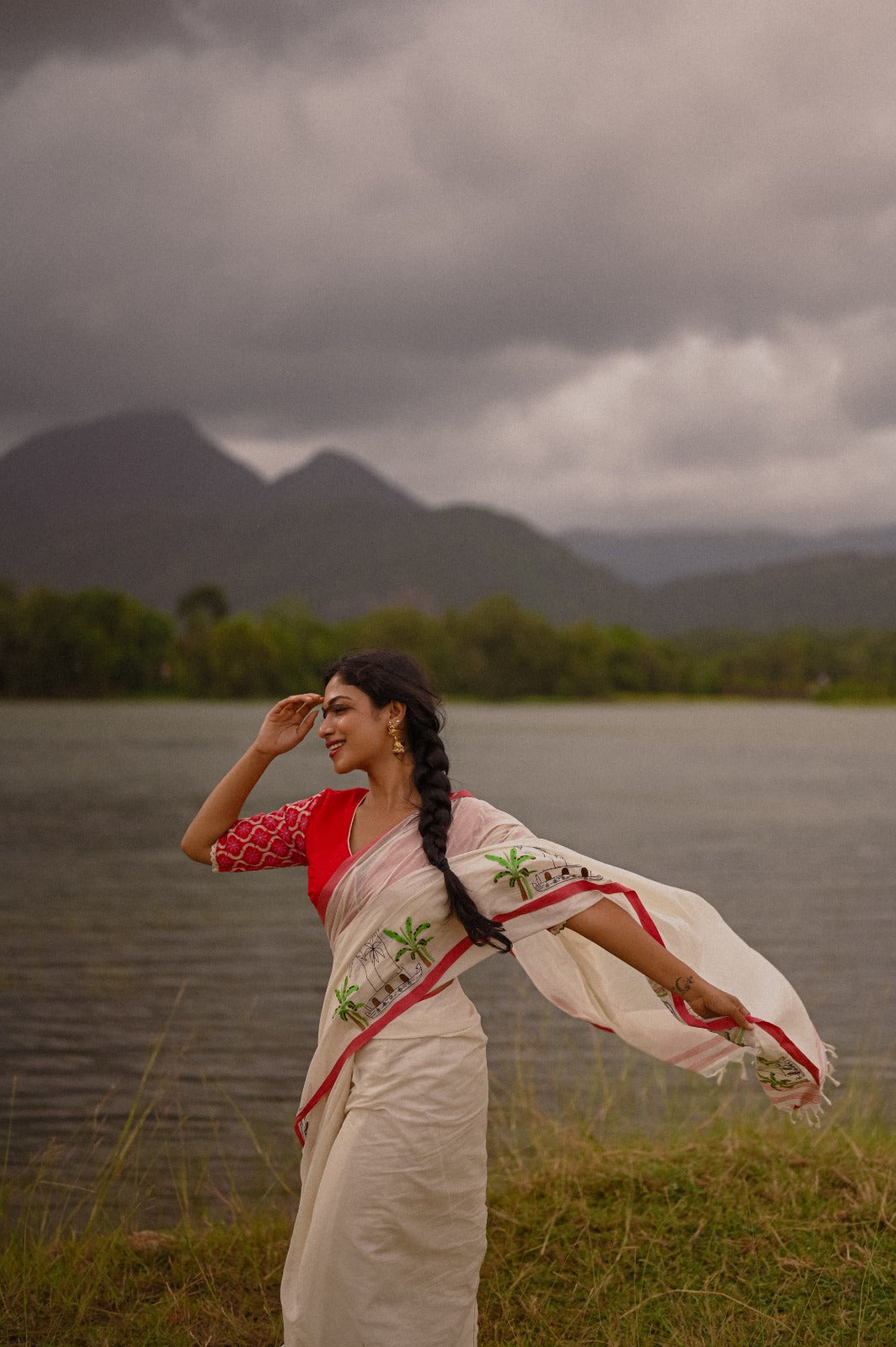 BACKWATER AND KETTUVALAM SAREE