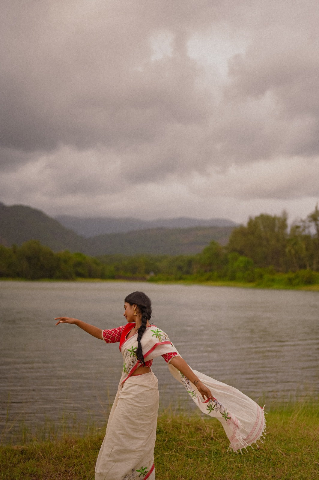 BACKWATER AND KETTUVALAM SAREE