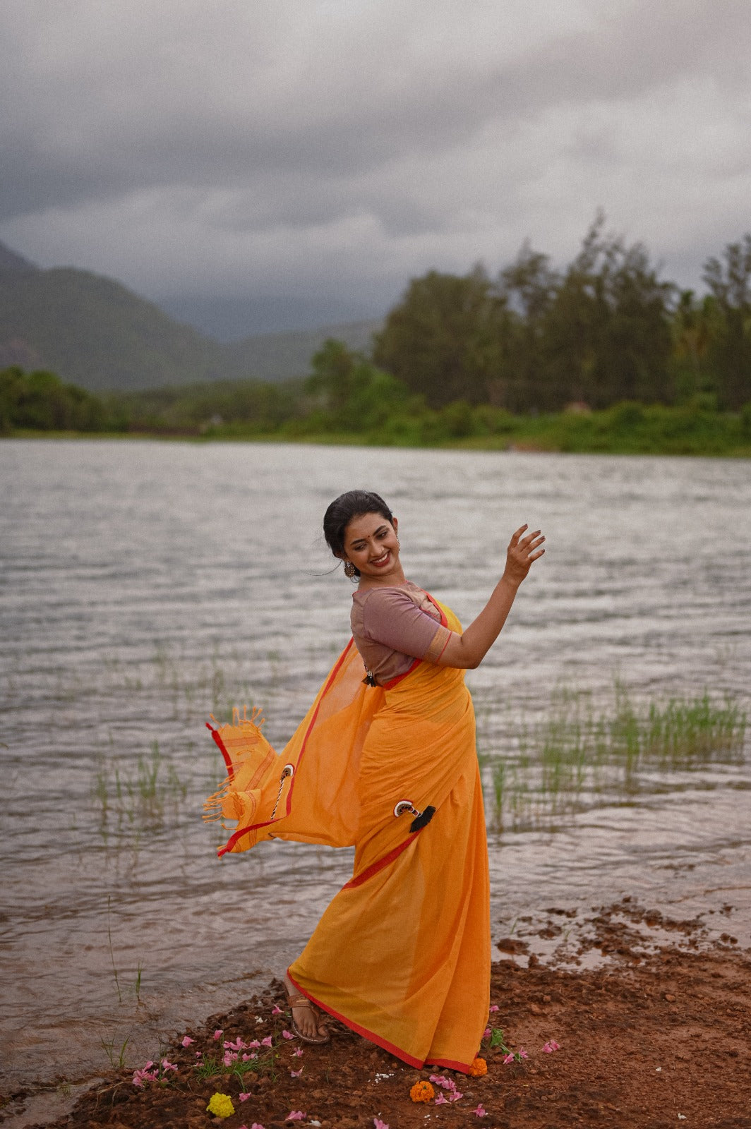 JADANAGAM (HAIR JEWELLERY) SAREE
