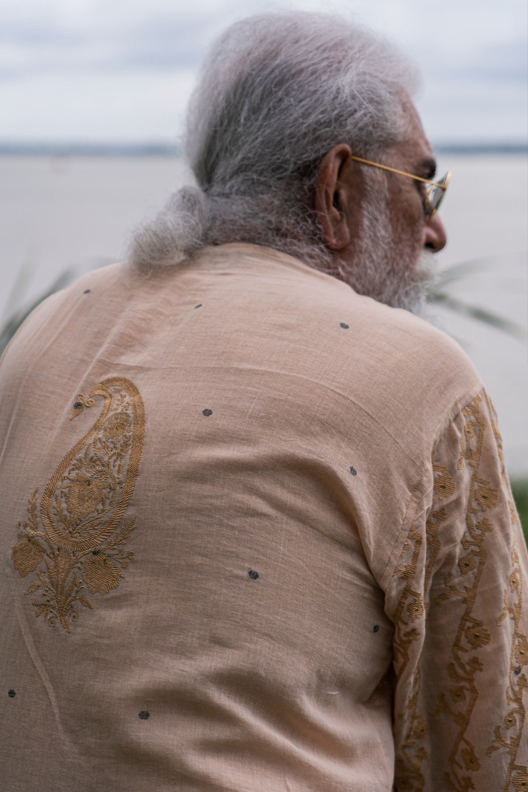 CHANDAN SARAT KURTA