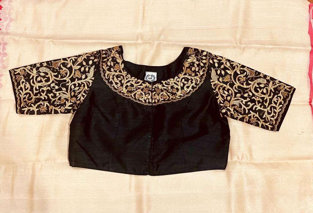 BLACK SEVILLE CATHEDRAL BLOUSE