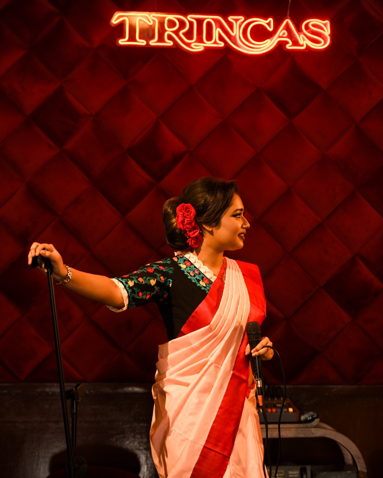 SONDESH PHOOL BLOUSE