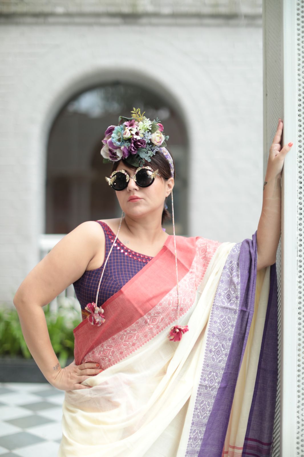 BEGUNI LAAL GANGA JAMUNA PAAR SAREE
