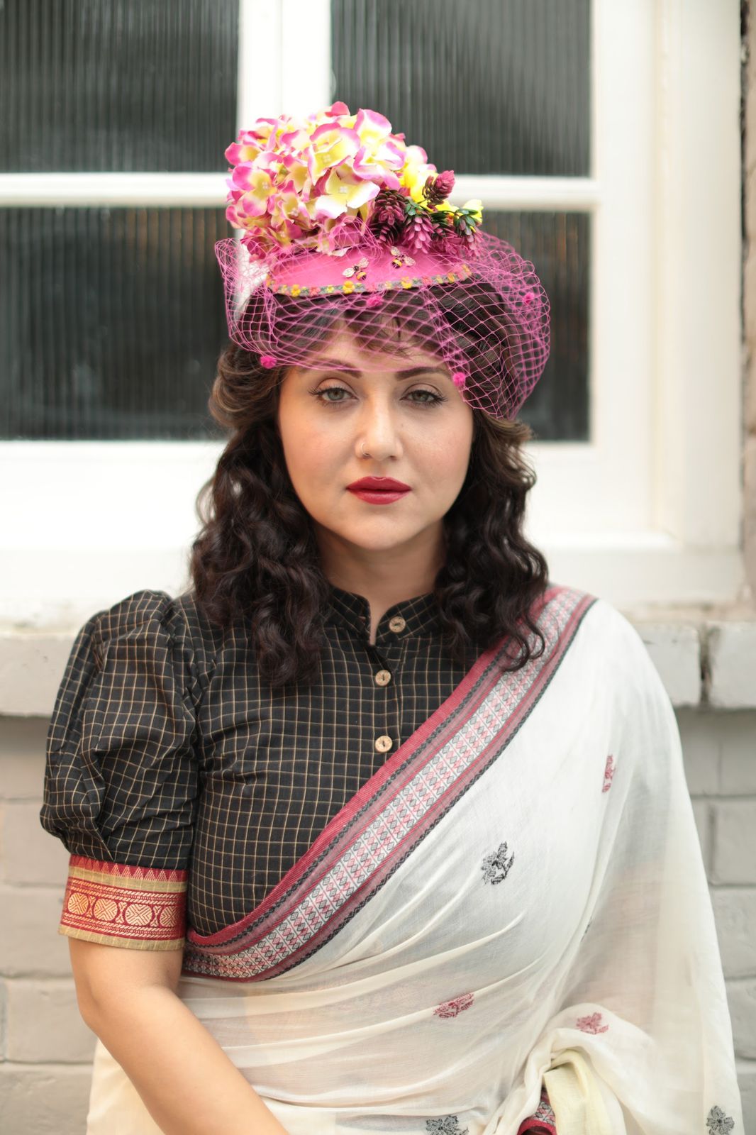 WHITE TANT ZARI SAREE