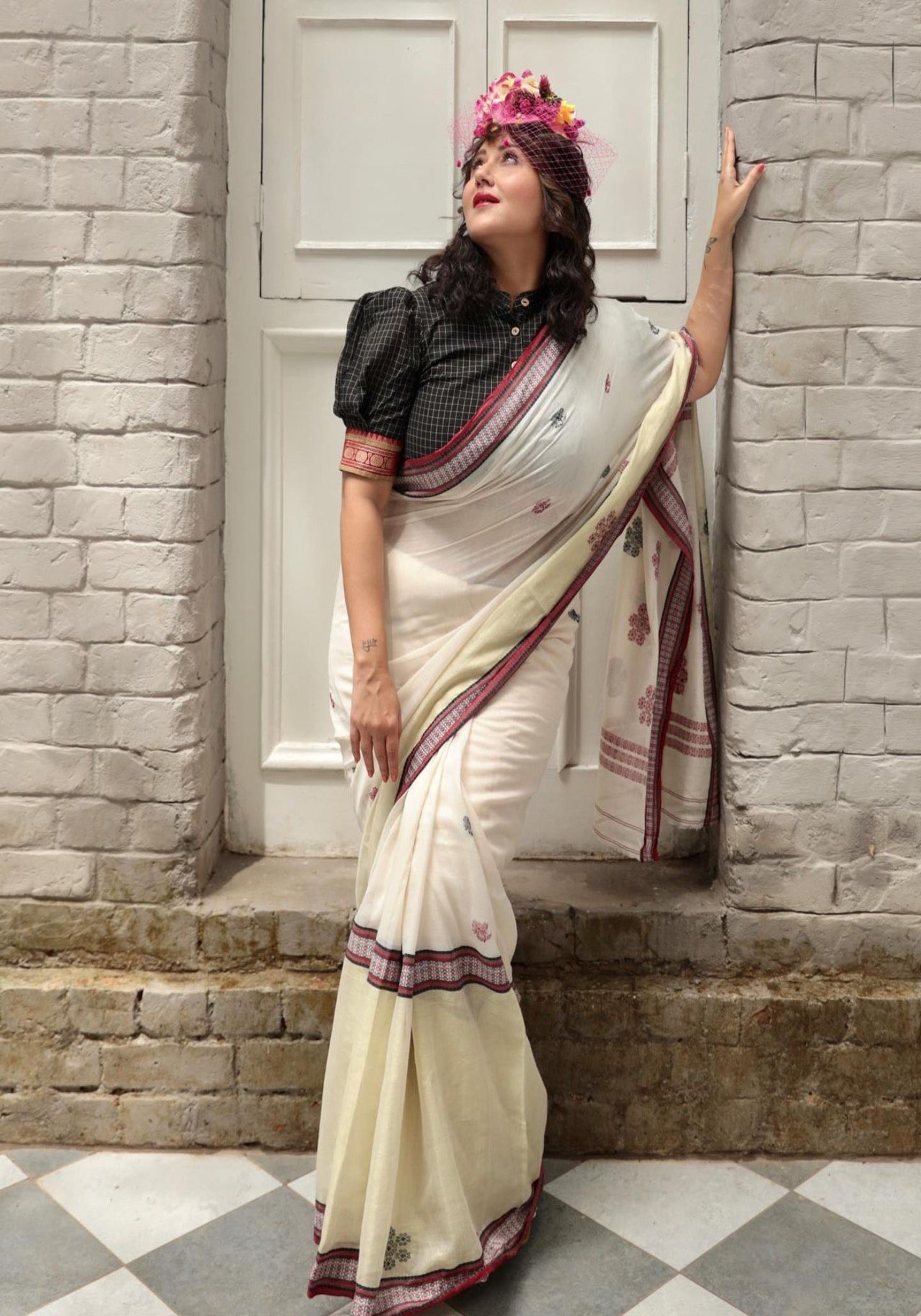 WHITE TANT ZARI SAREE