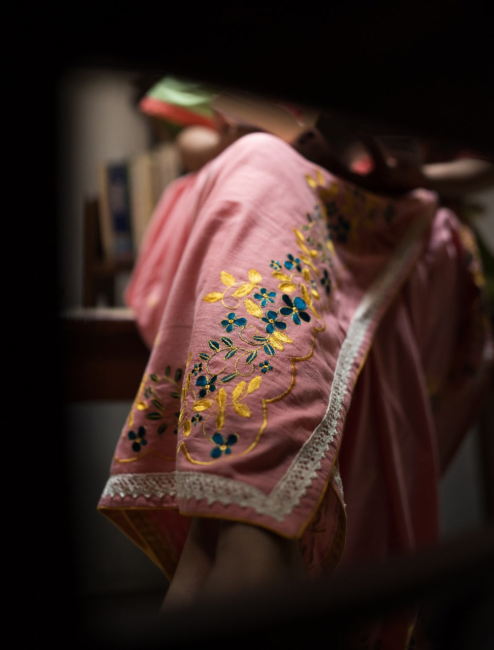 PEACH DAISY RUMAL SAREE