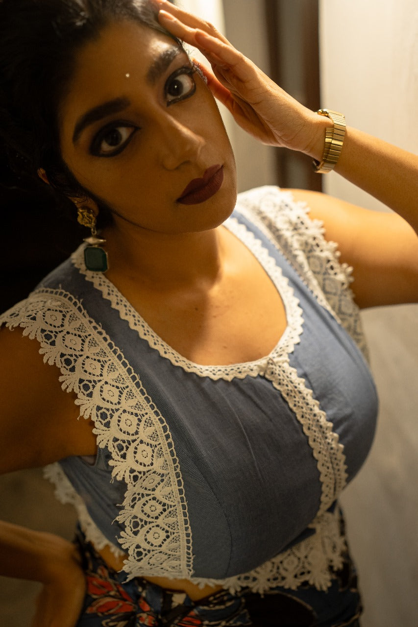 SLEEVELESS MAGNOLIA PAISLEY RUMAL BLOUSE