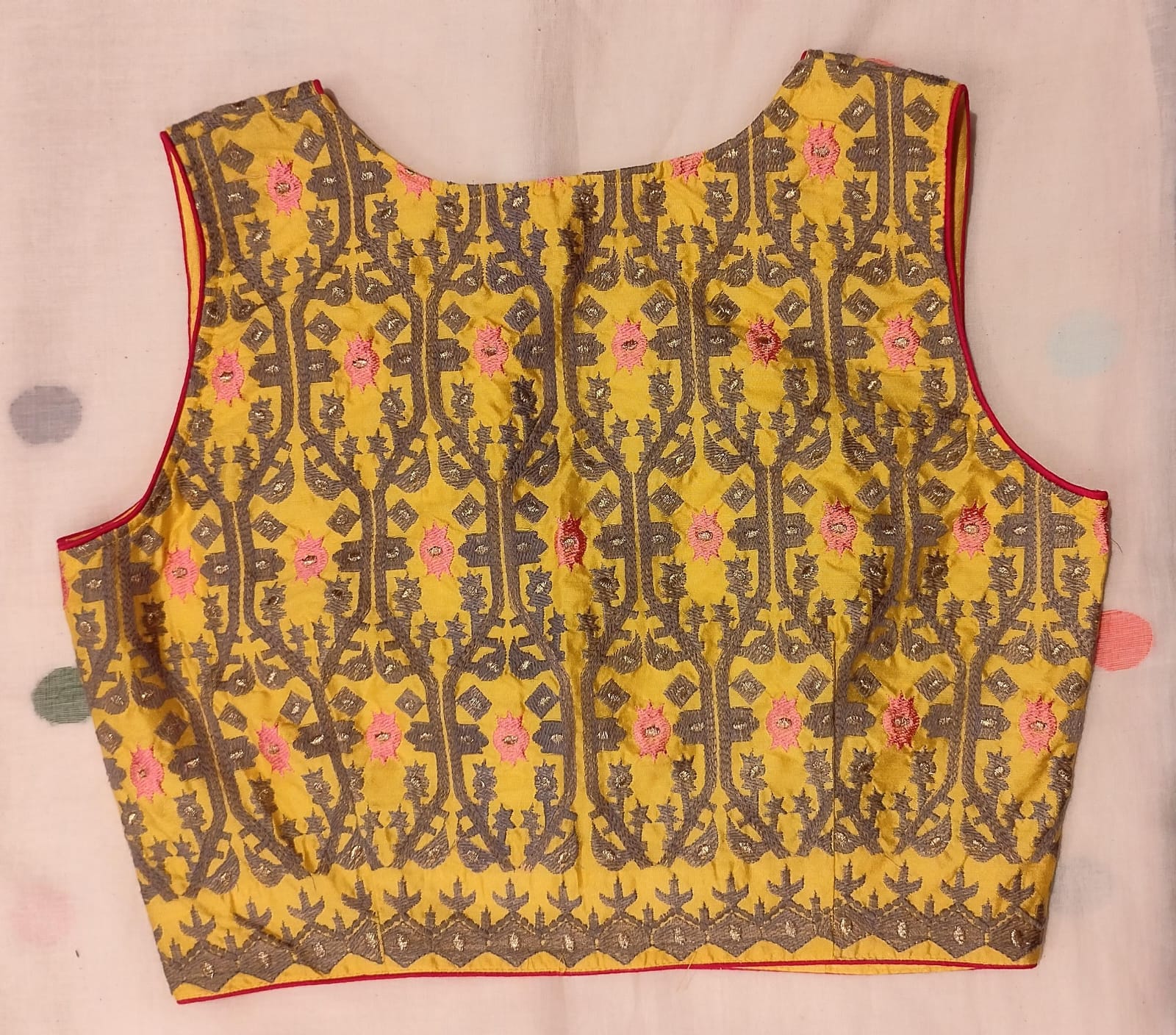 LEMON YELLOW DAALIM PHOOL (BLOUSE)