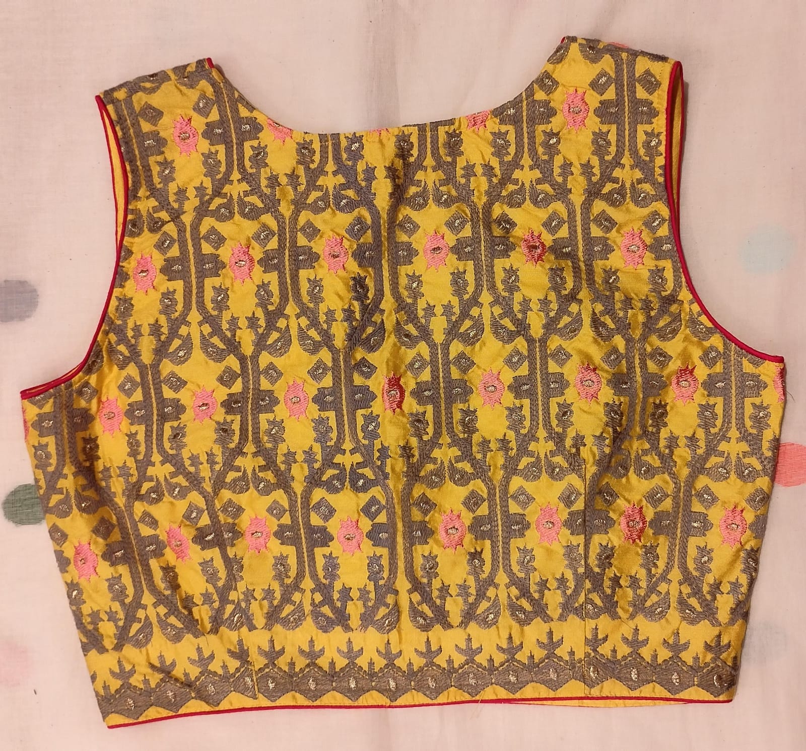 LEMON YELLOW DAALIM PHOOL (BLOUSE)