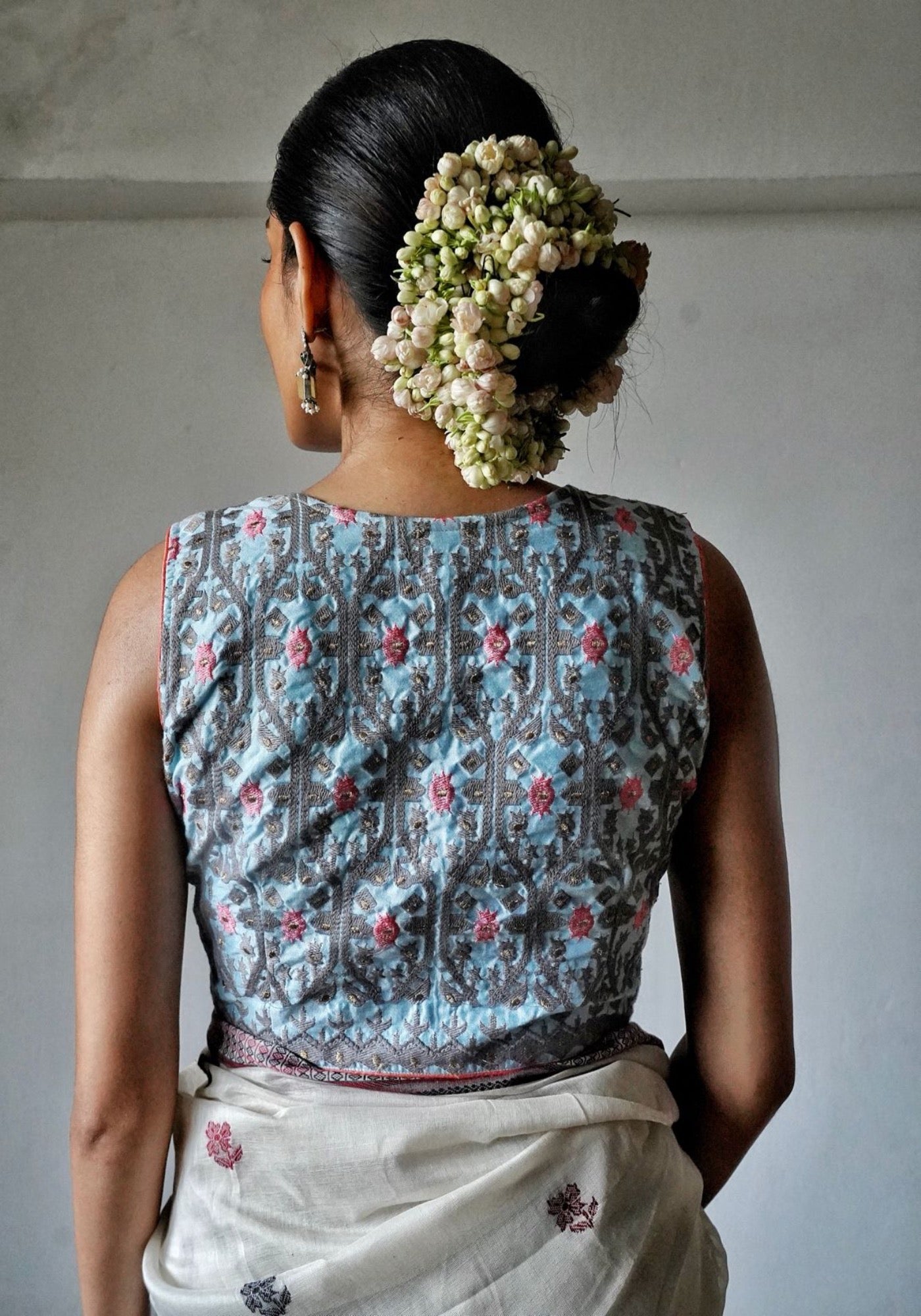 POWDER BLUE DAALIM PHOOL (BLOUSE)