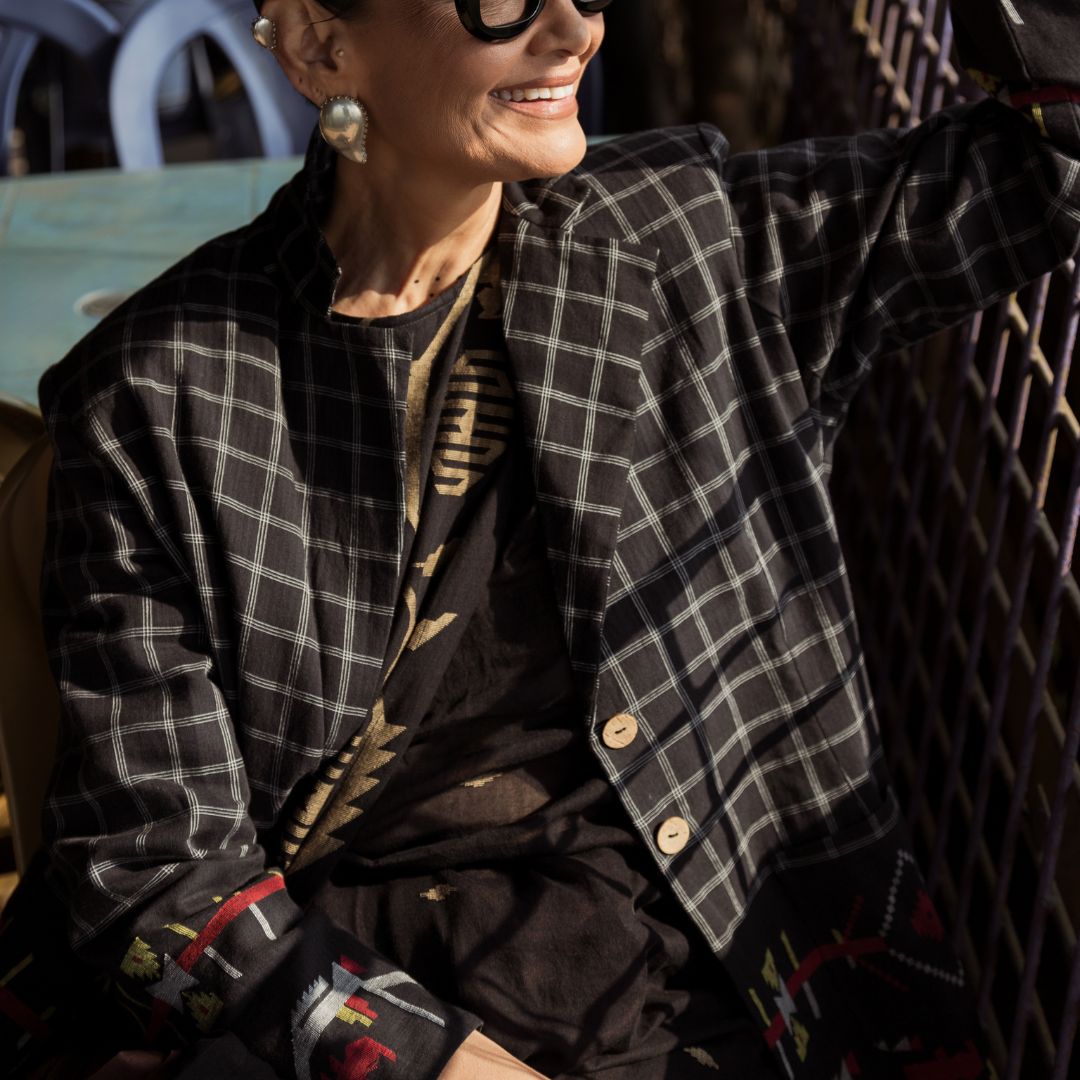 BLACK JAMDANI JACKET