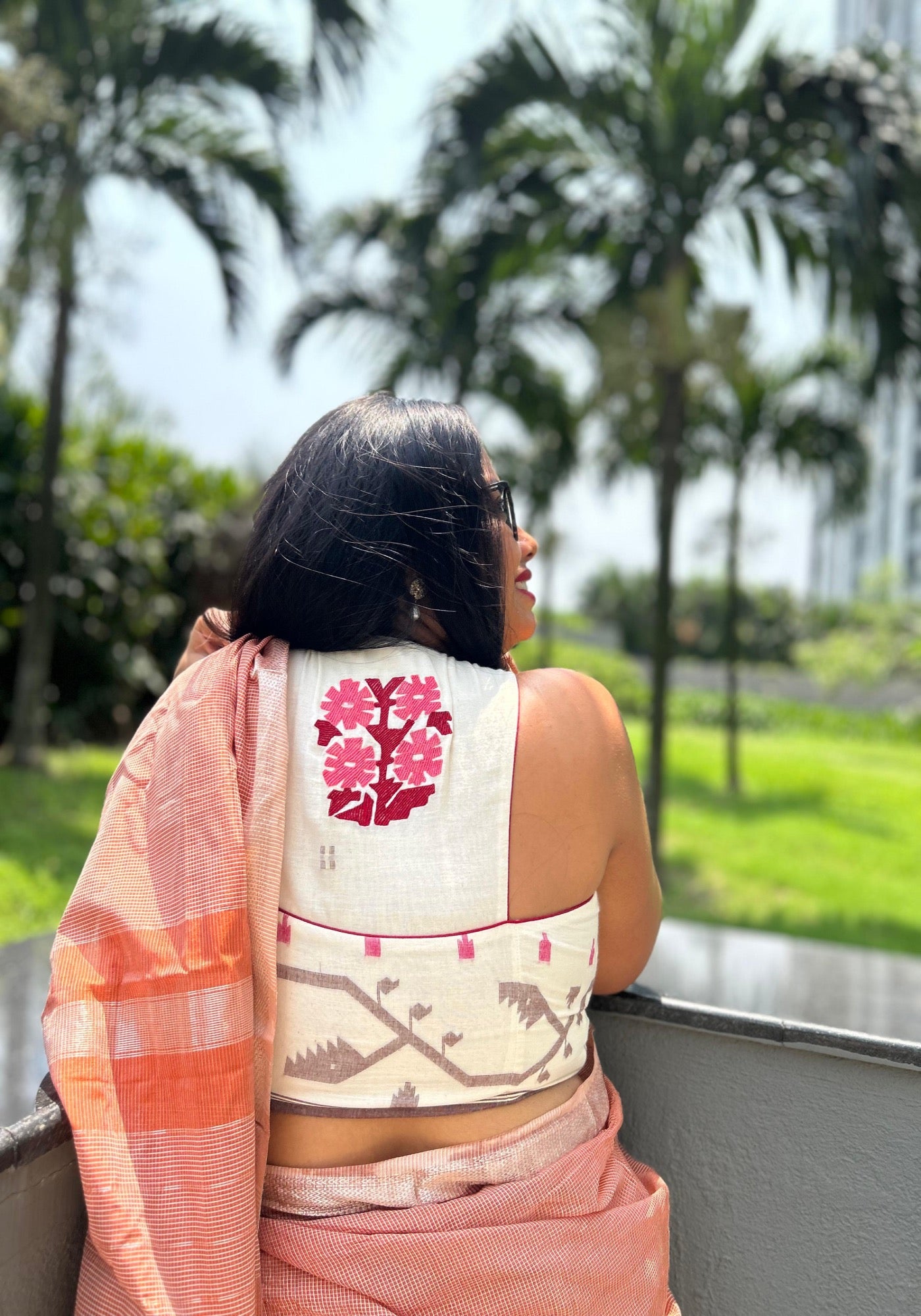WHITE ROSE JAMDANI RACER BACK BLOUSE