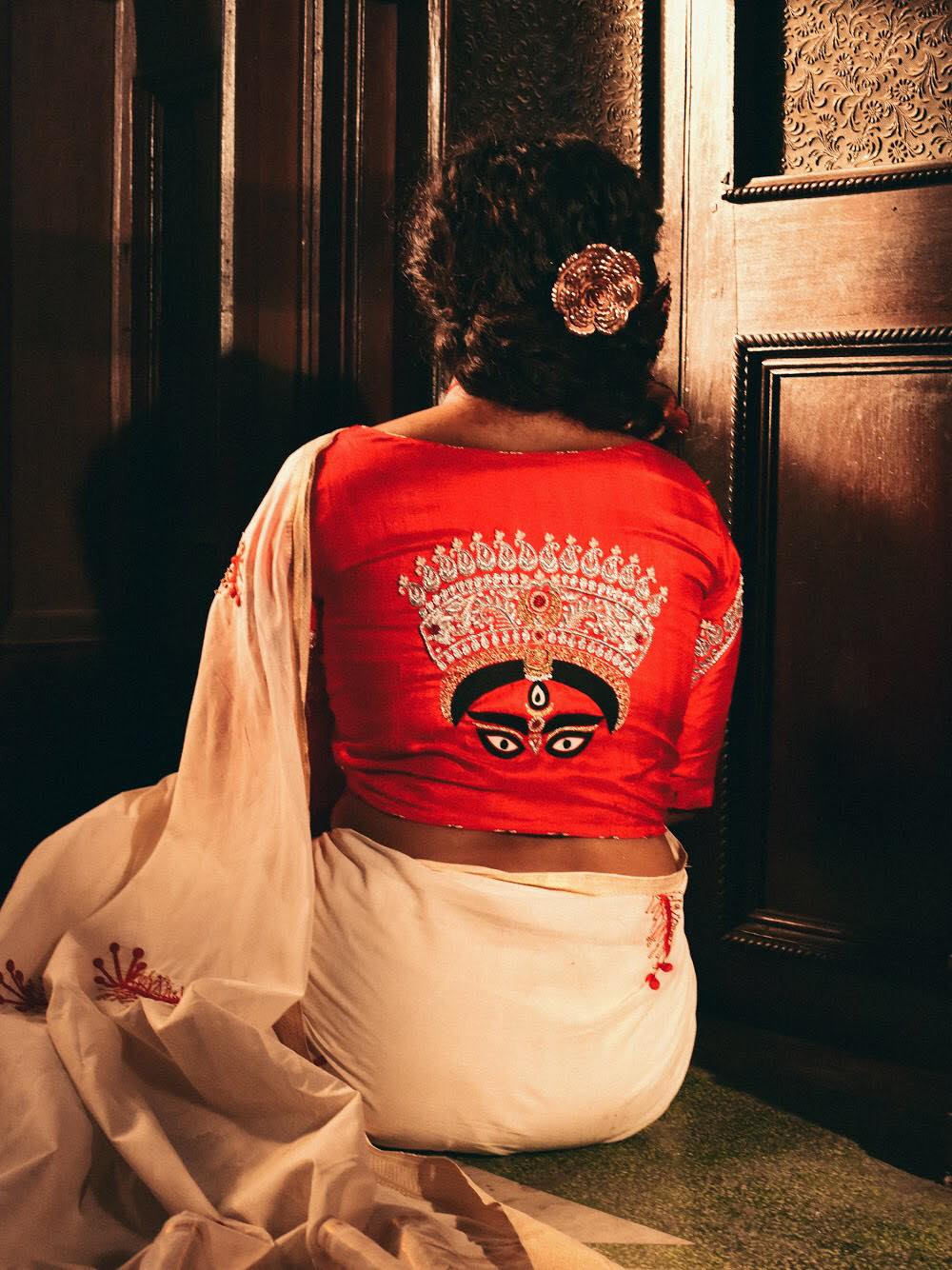 WHITE COTTON MANGALGIRI HIBISCUS (SAREE)